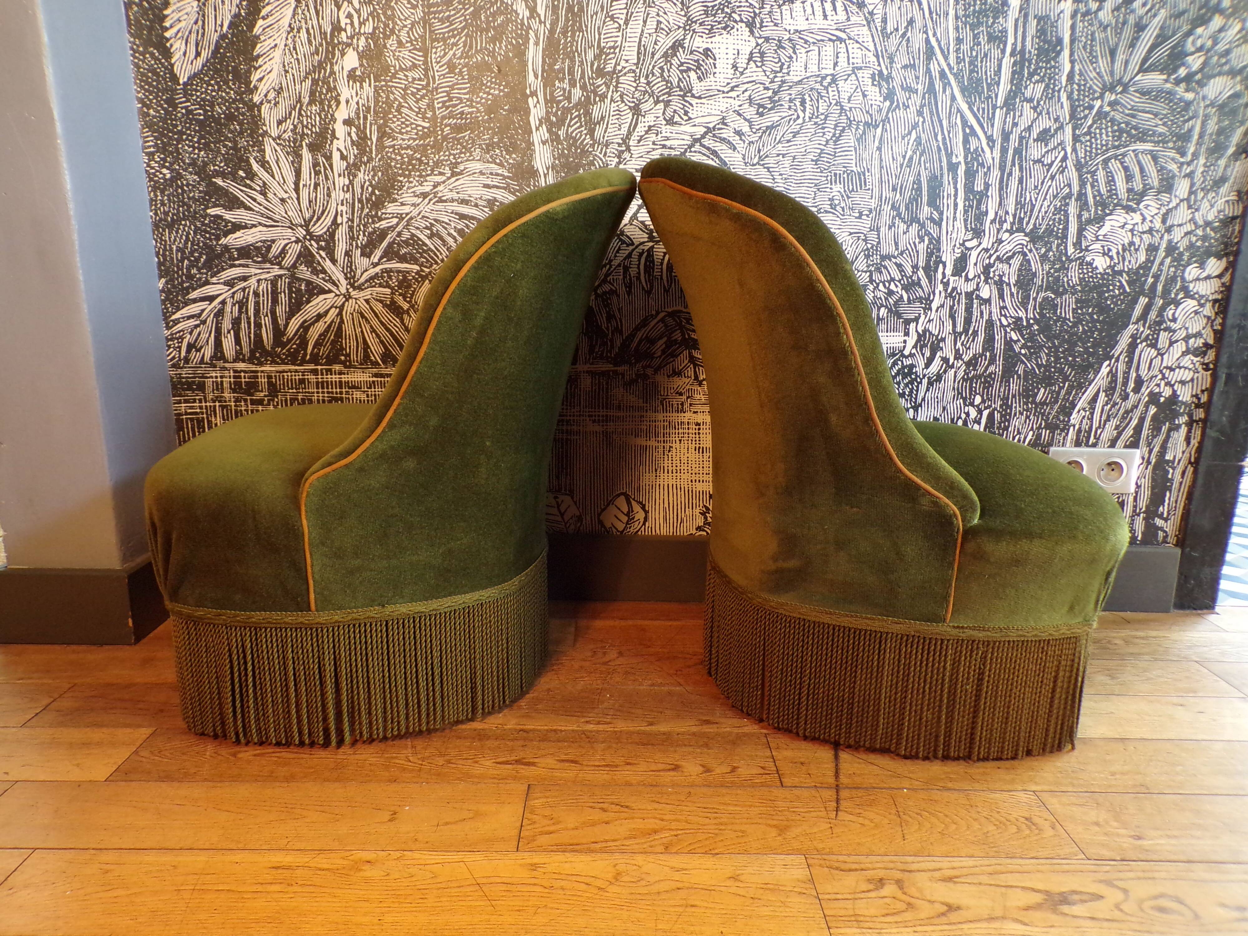 Pair of green toad armchairs