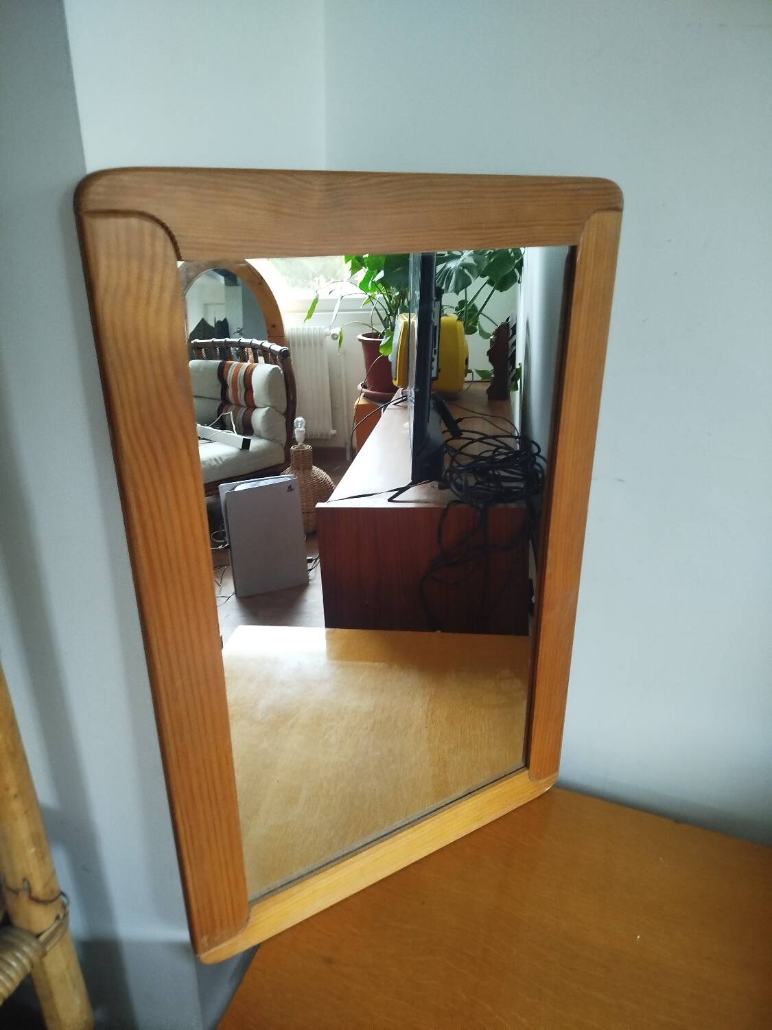 Miroir scandinave vintage en pin