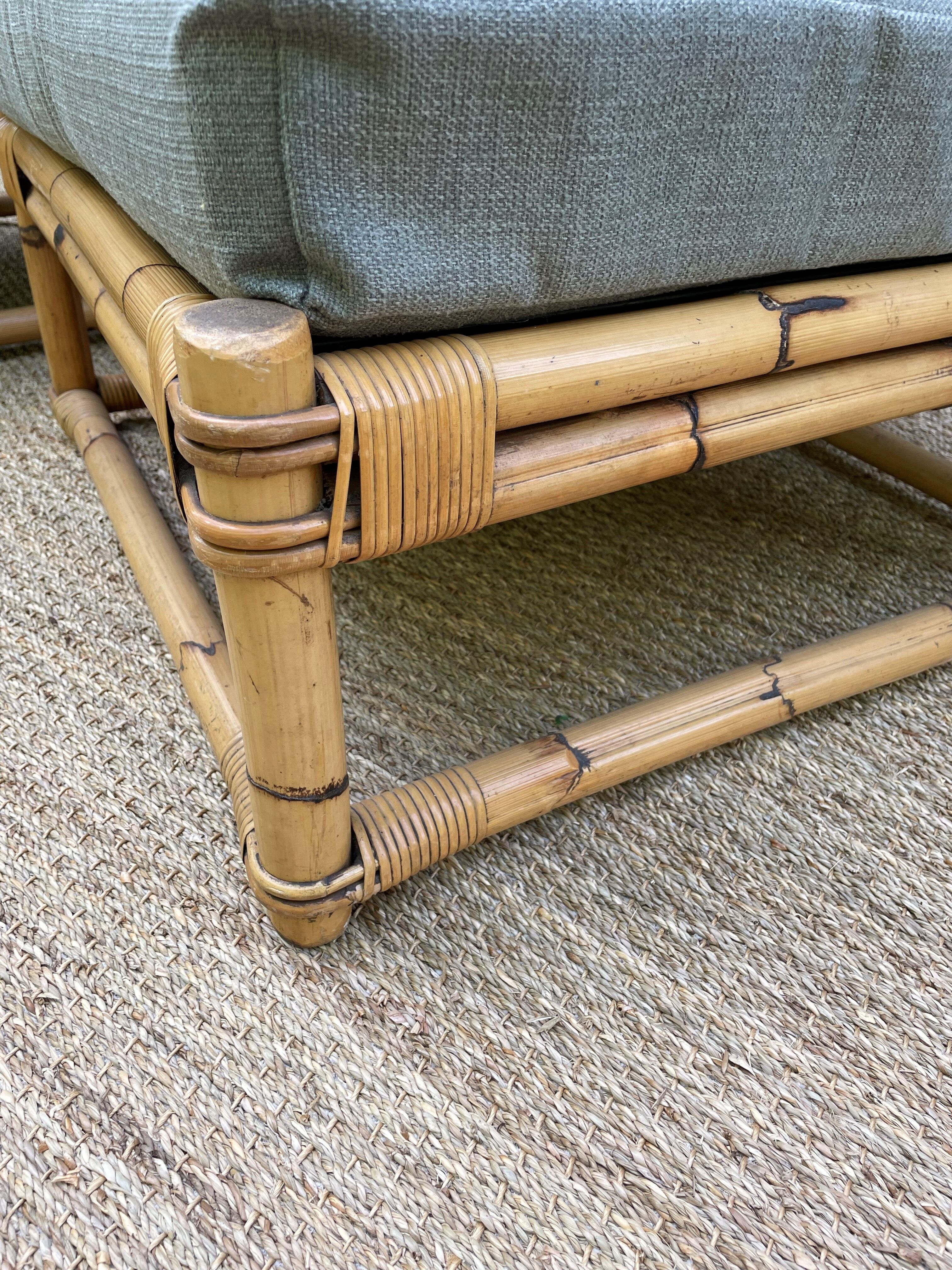 Paire de fauteuils en rotin vintage