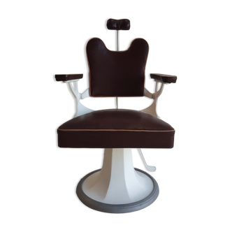 Barber's chair