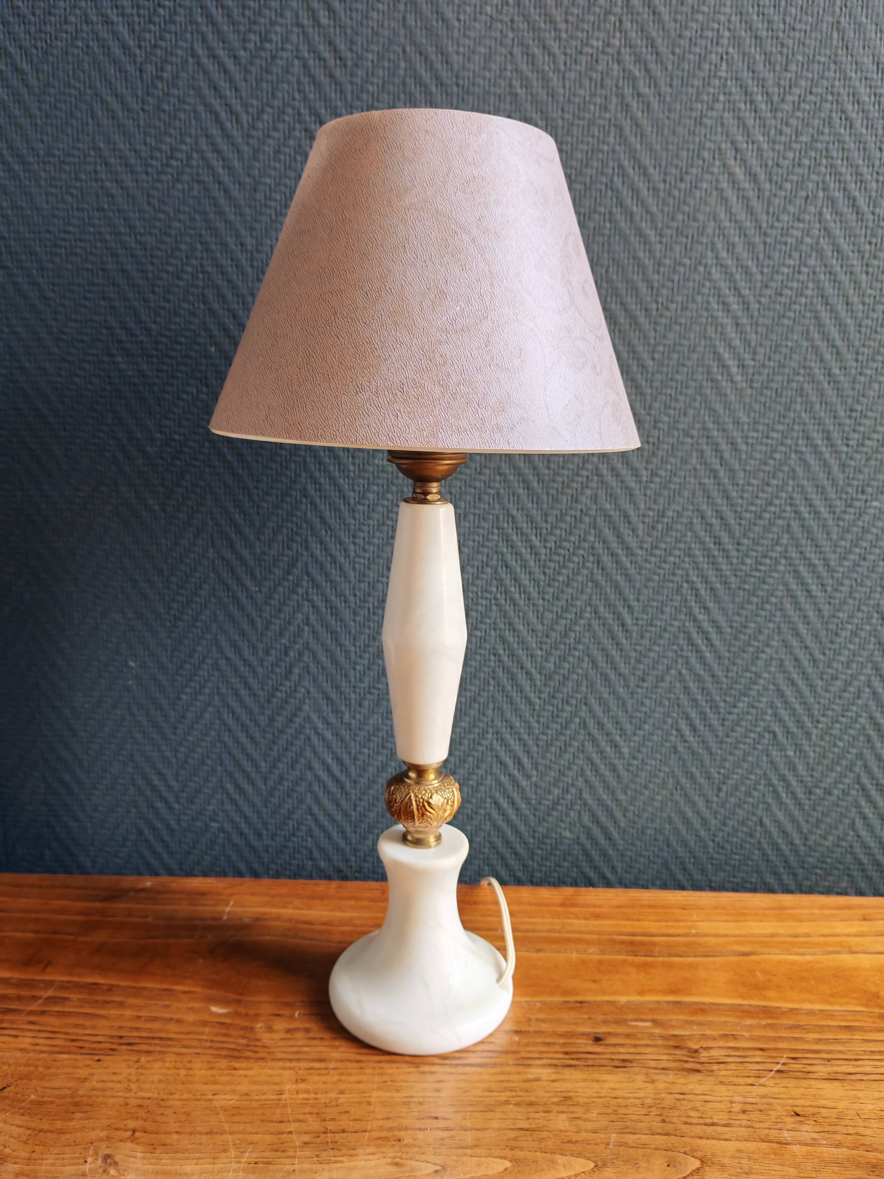 Vintage Table Lamp in White Marble and Brass