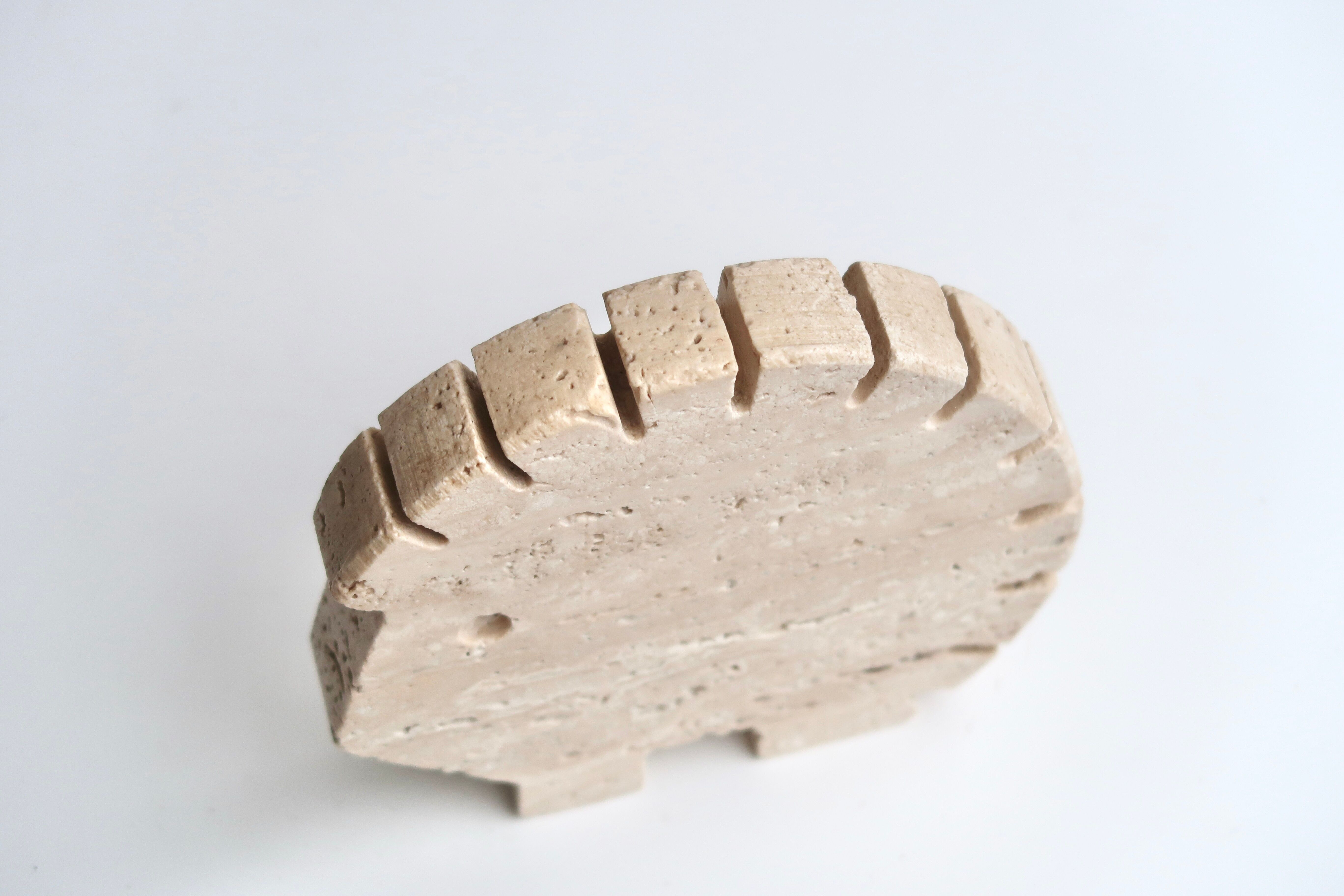 Travertine hedgehog Fratelli Mannelli, 70s