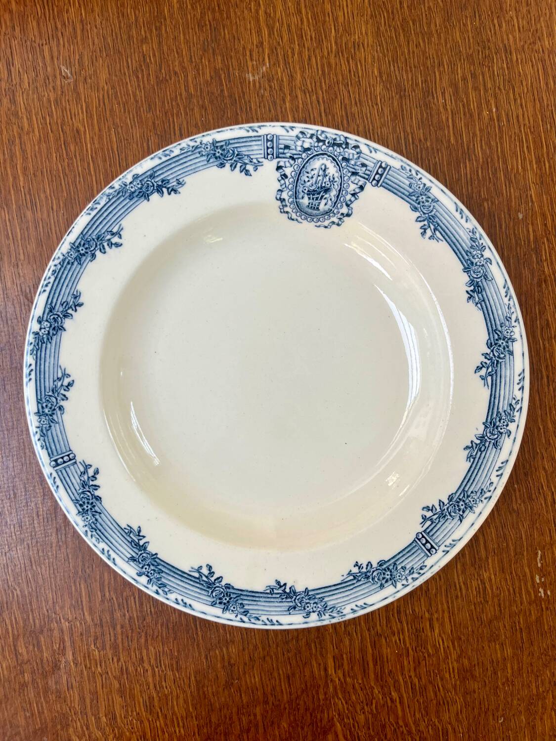 6 ironstone plates Salins Versailles model
