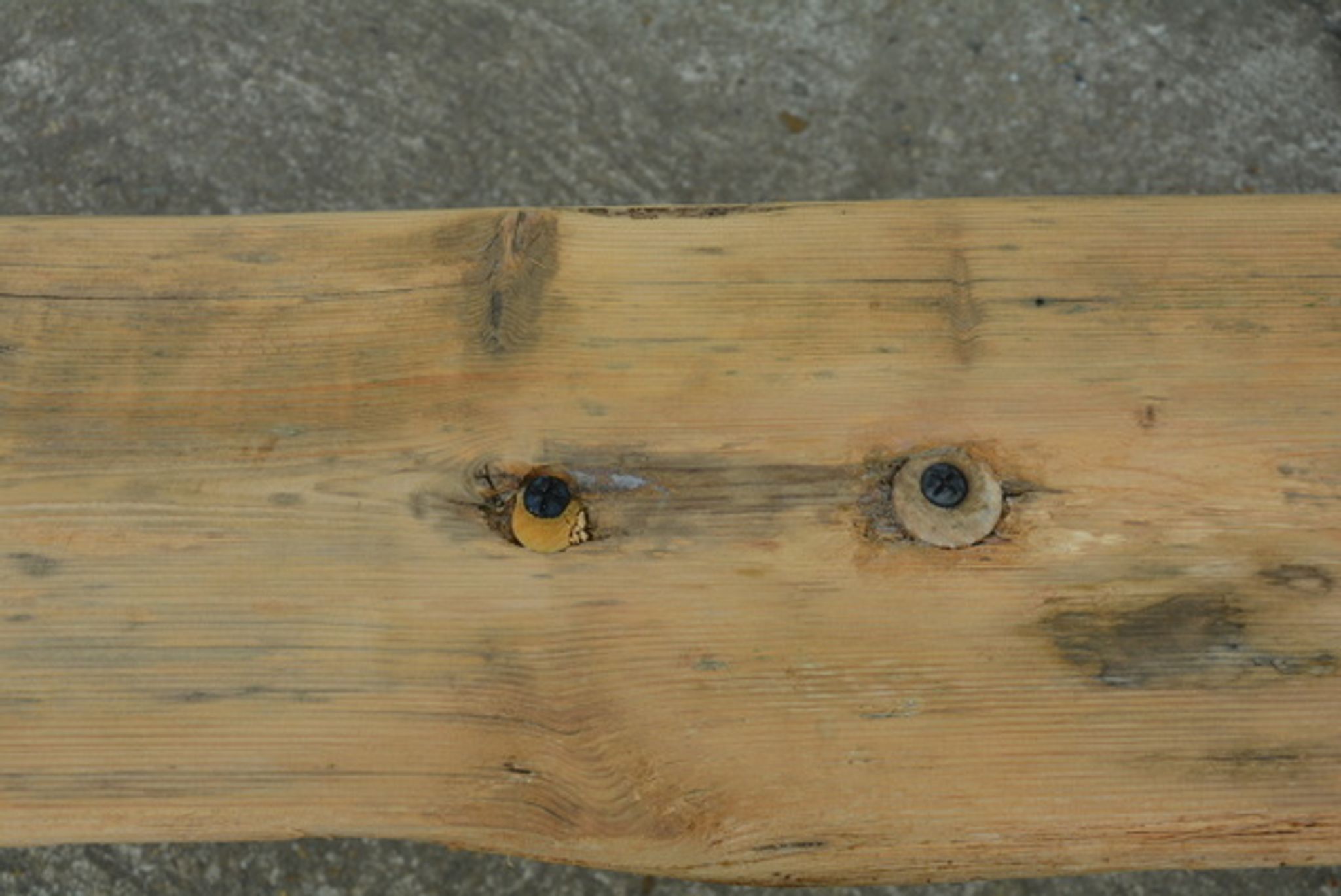 Farm old bench