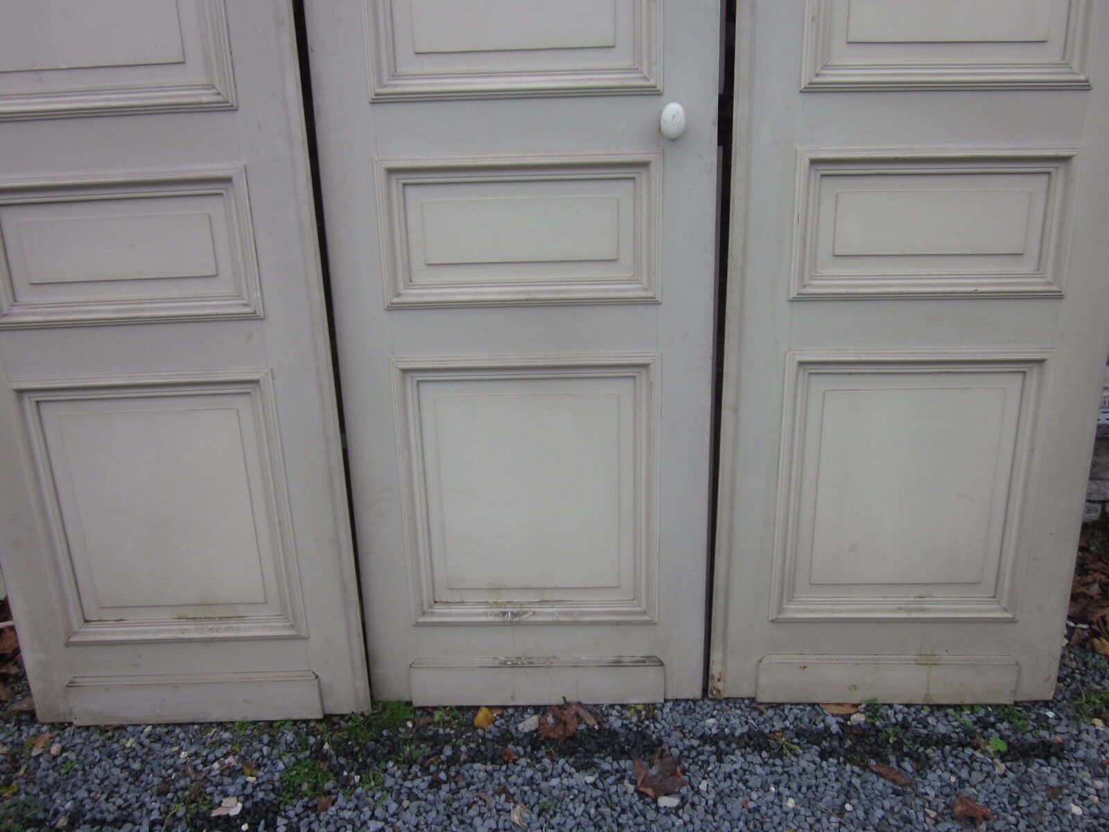 3 old separation doors