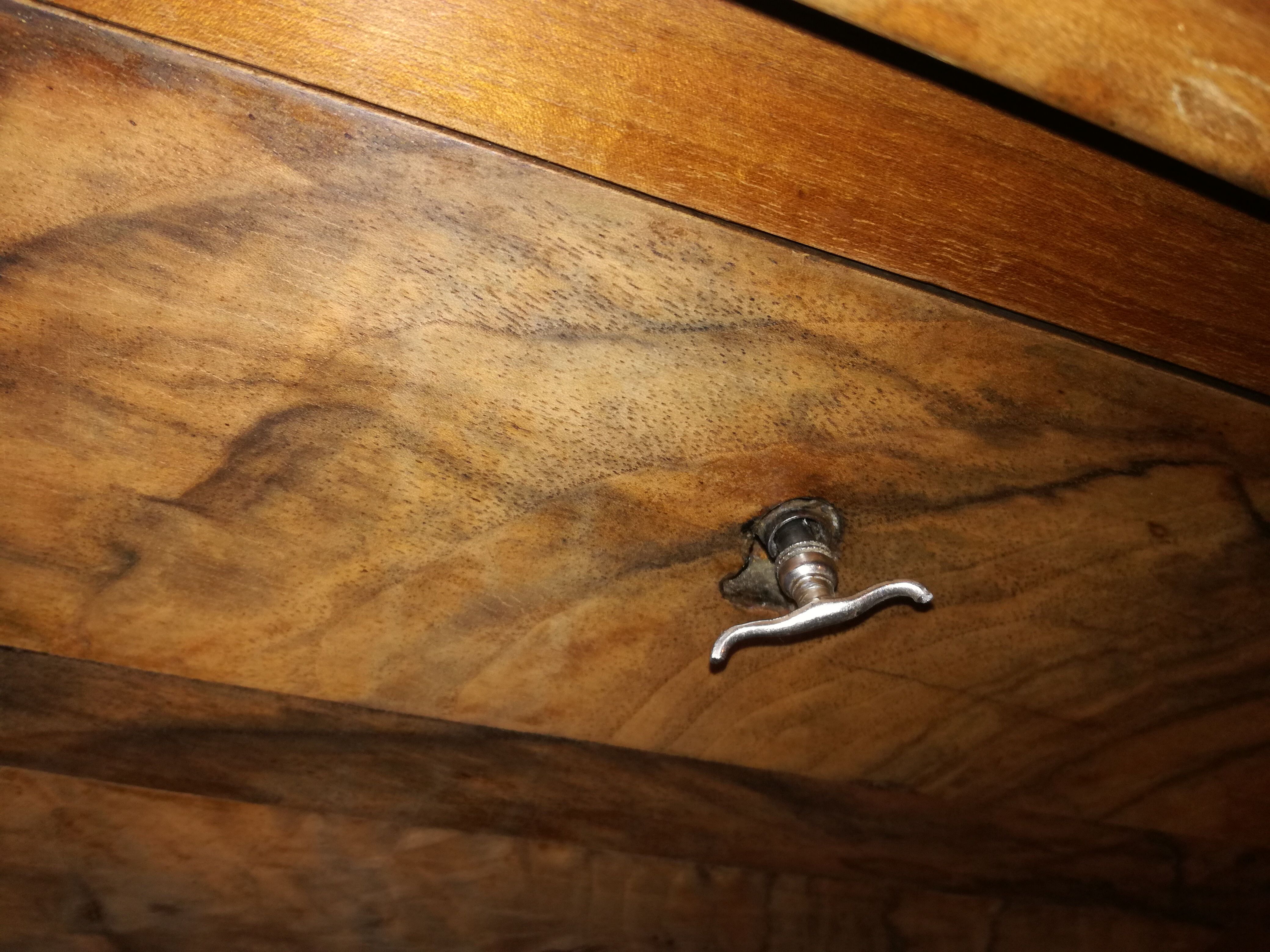 Louis Philippe 19th-century walnut desk Louis Philippe