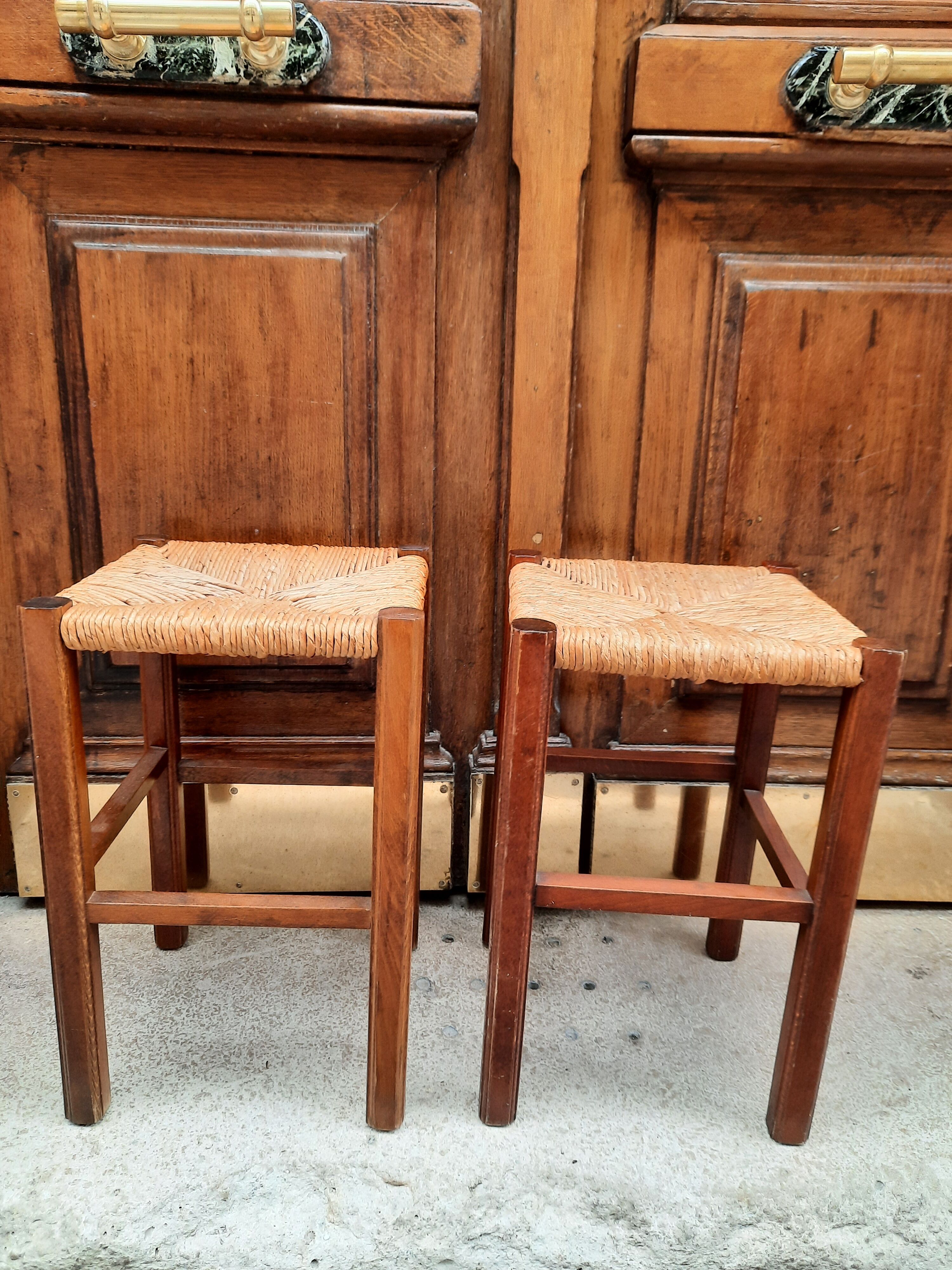 Pair of mulching stools
