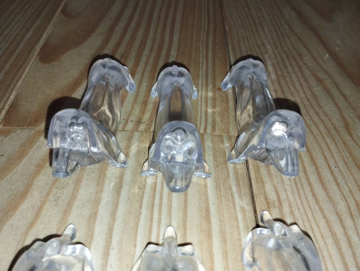 Set of 12 Danone knife rests – Dogs – Bakelite / hard plastic – Year