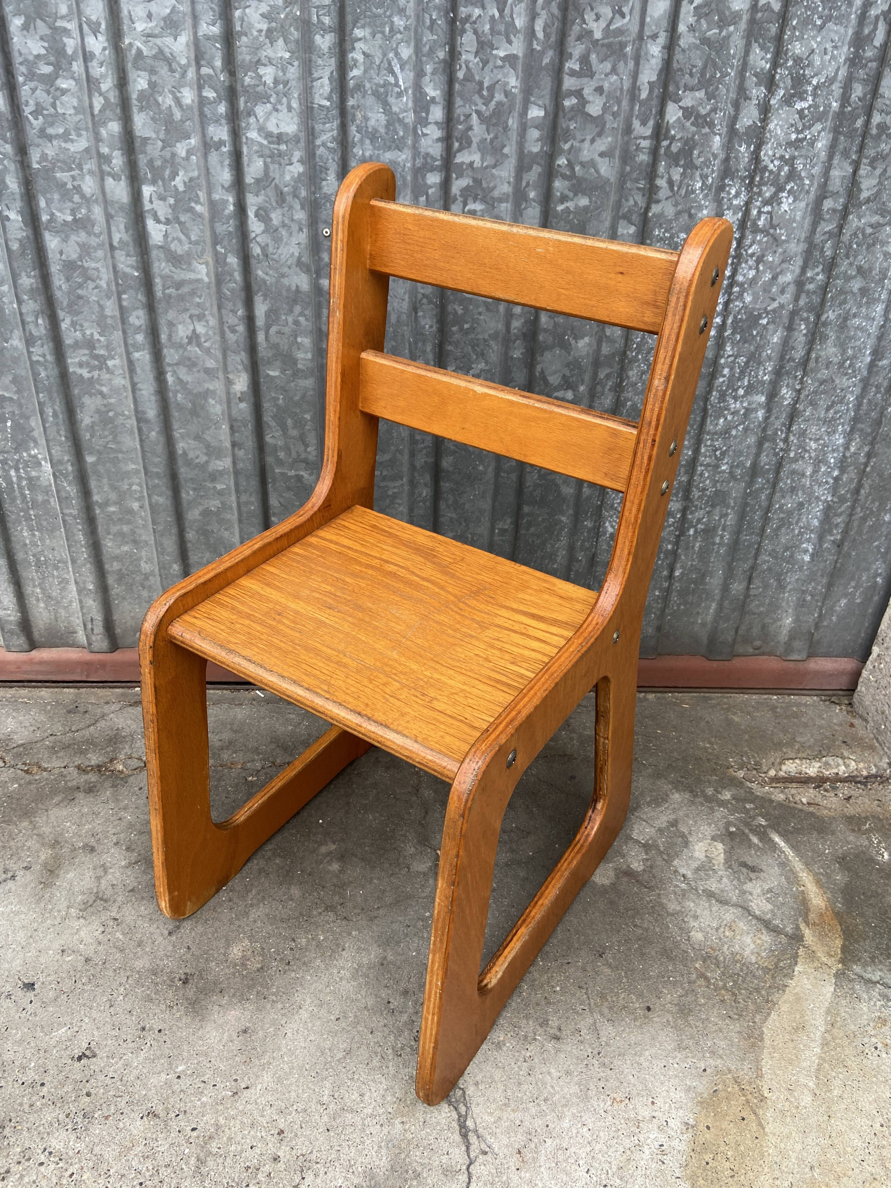 Small child school chair baby desk chair design 70s Montessori