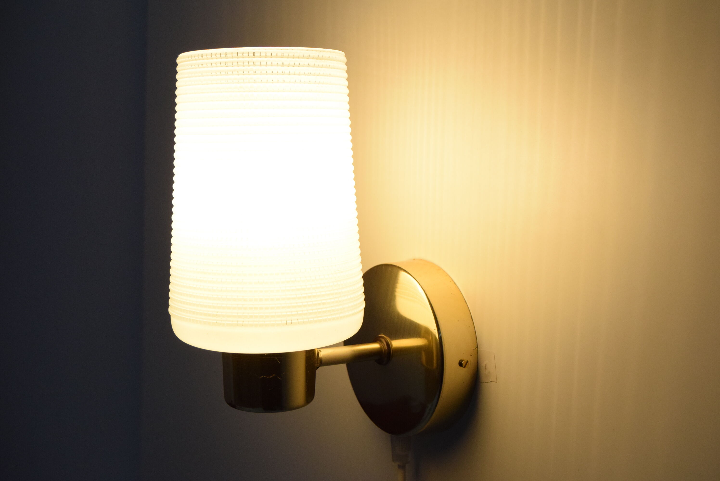 Mid-century design wall lamp, 1960's