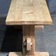 Table de style monastère