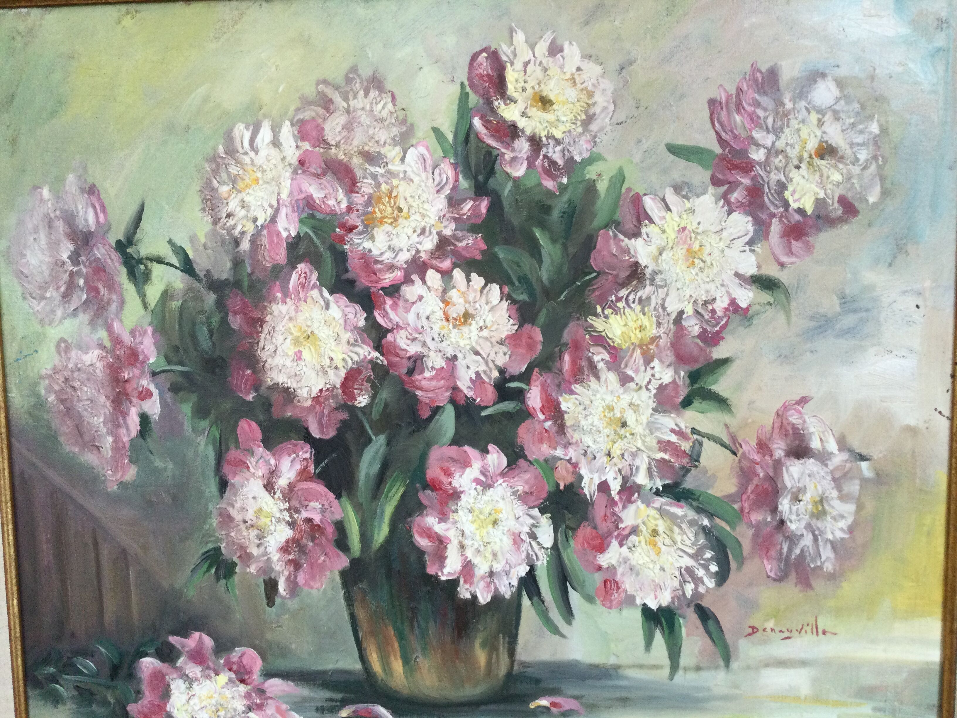 Ancient table bouquet of peonies
