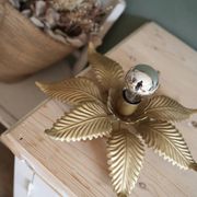 Wall light or ceiling light flower in gold metal