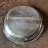 Hollow round silver metal dish