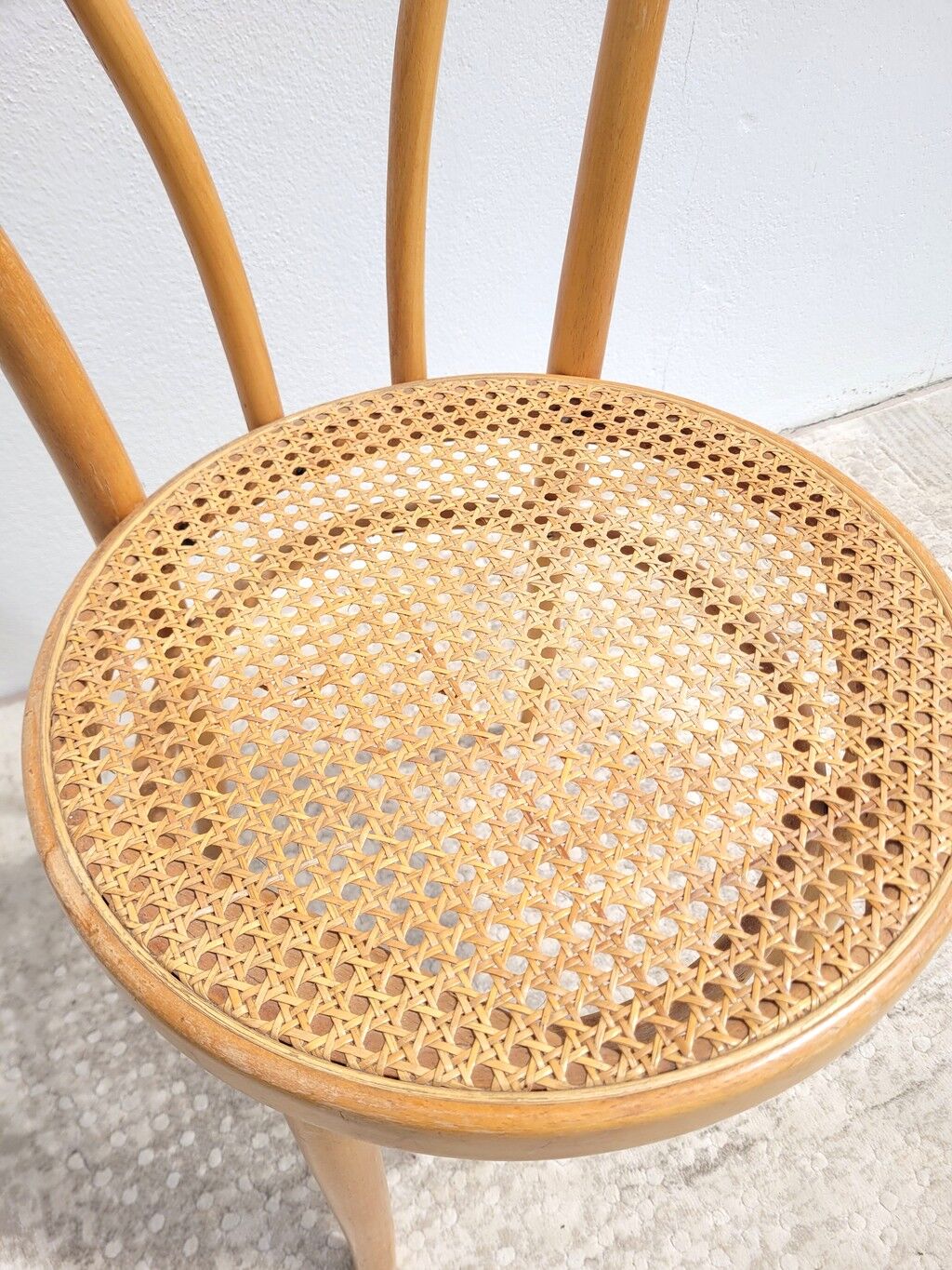 Curved wooden caned bistro chair ZPM