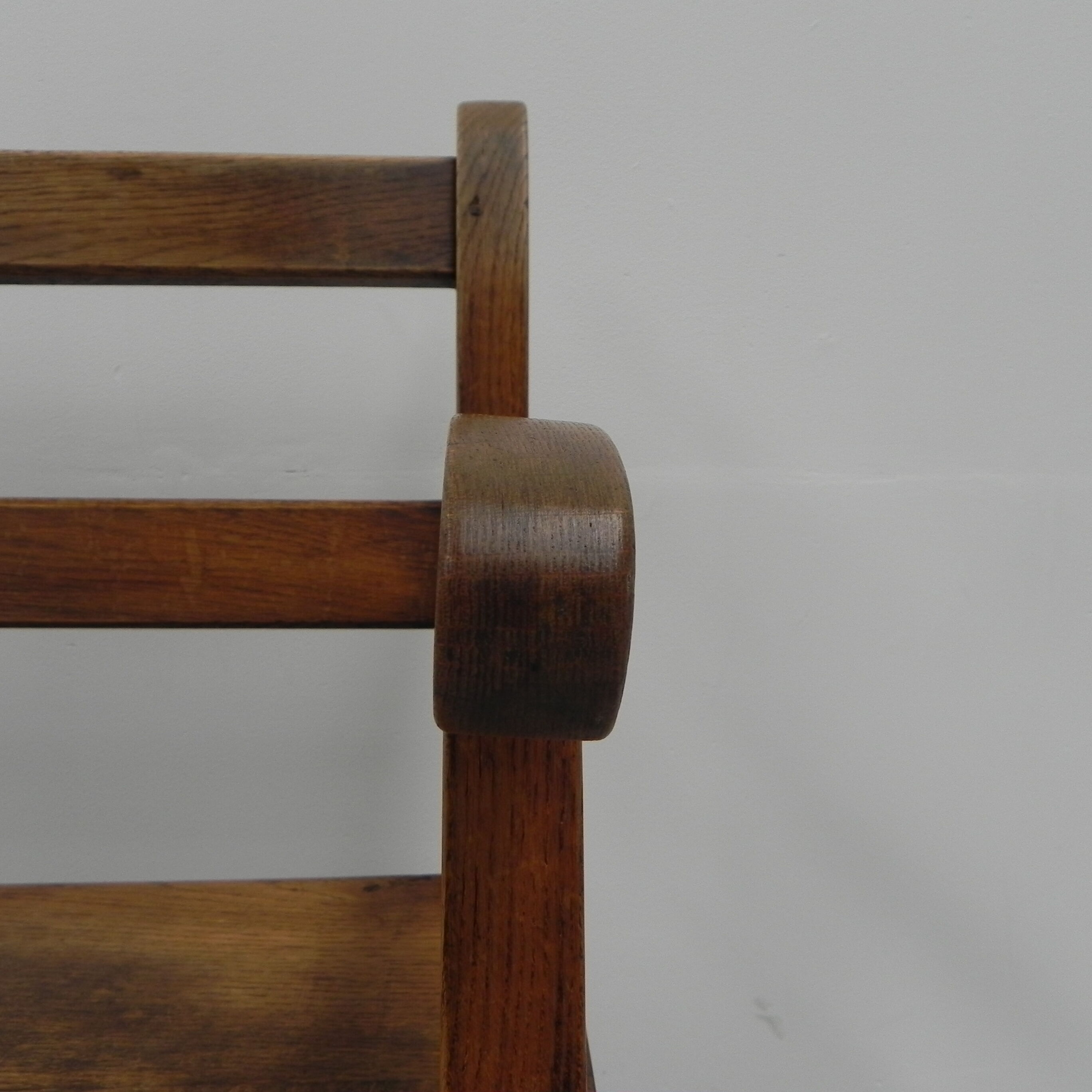 Oak cafe sofa with armrests 160 cm long