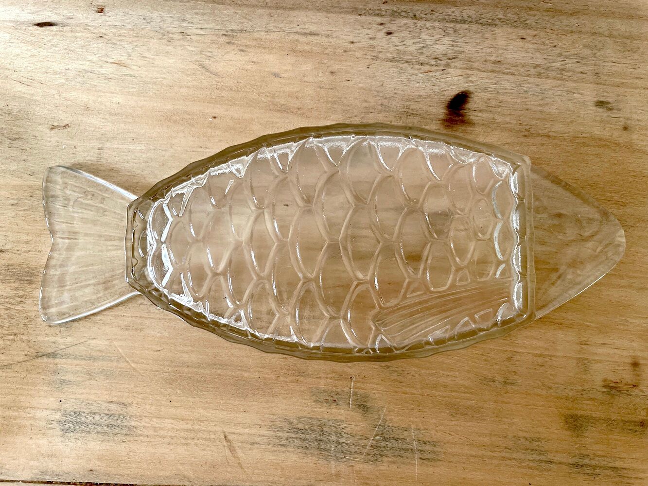 Raviers en verre transparent en forme de poisson