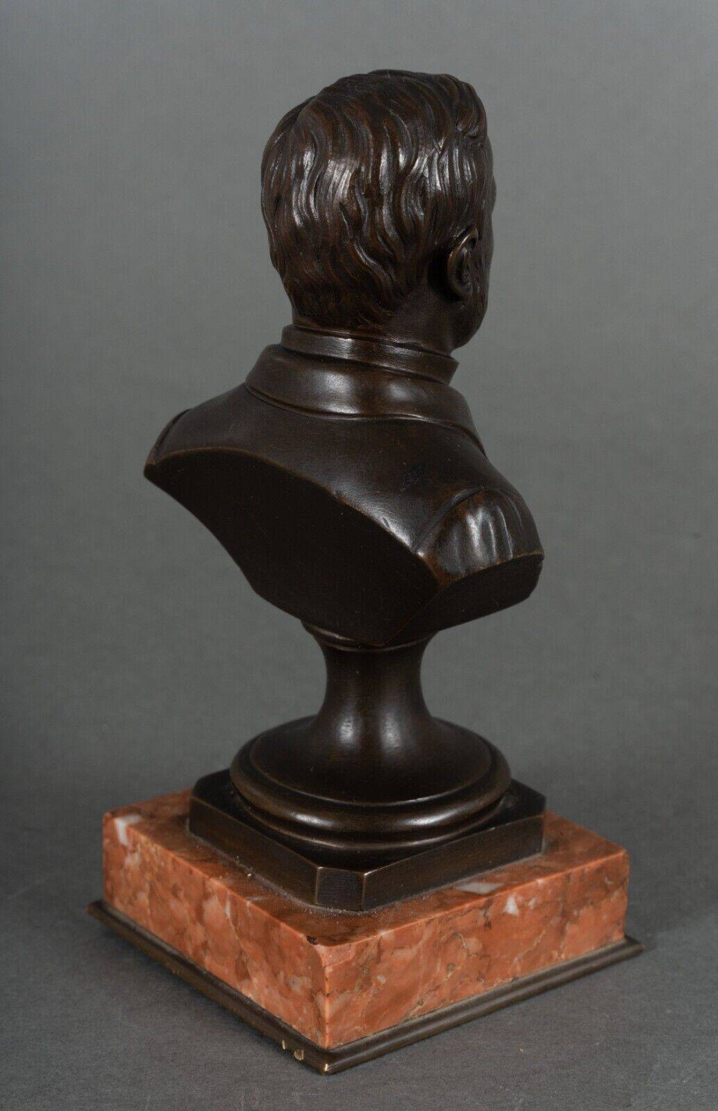 Bronze bust of Pasteur 19th century with chocolate patina on marble base