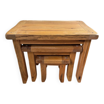 Ensemble de 3 tables gigognes en chêne massif