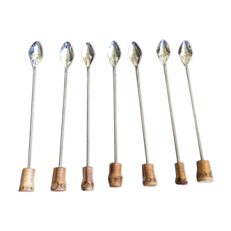 Series of 7 bamboo spoons