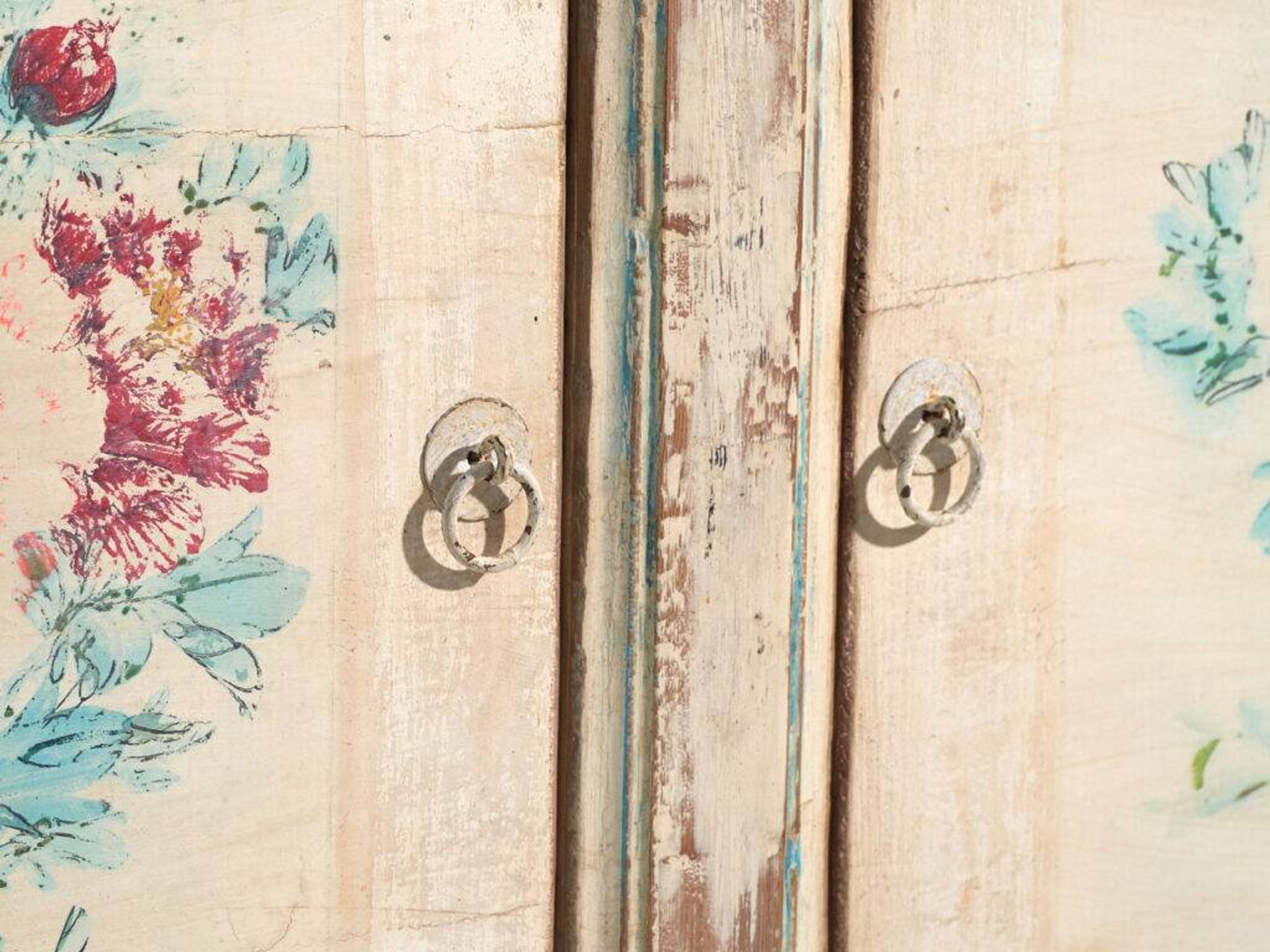 Antique buffet painted in pine wood – China, circa 1930