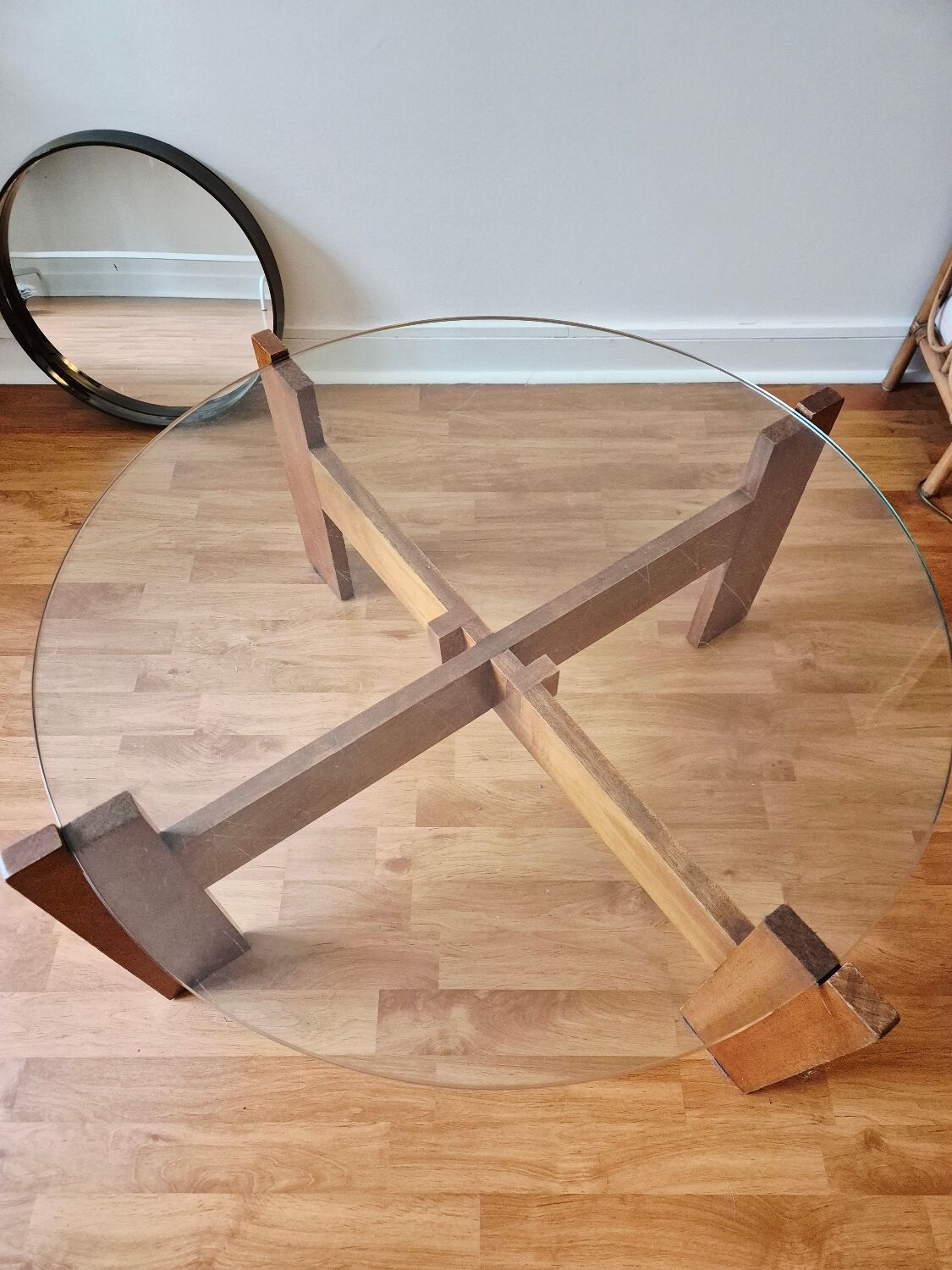 Wooden round table with glass top - Vintage