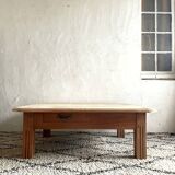 Farmhouse coffee table with 2 drawers