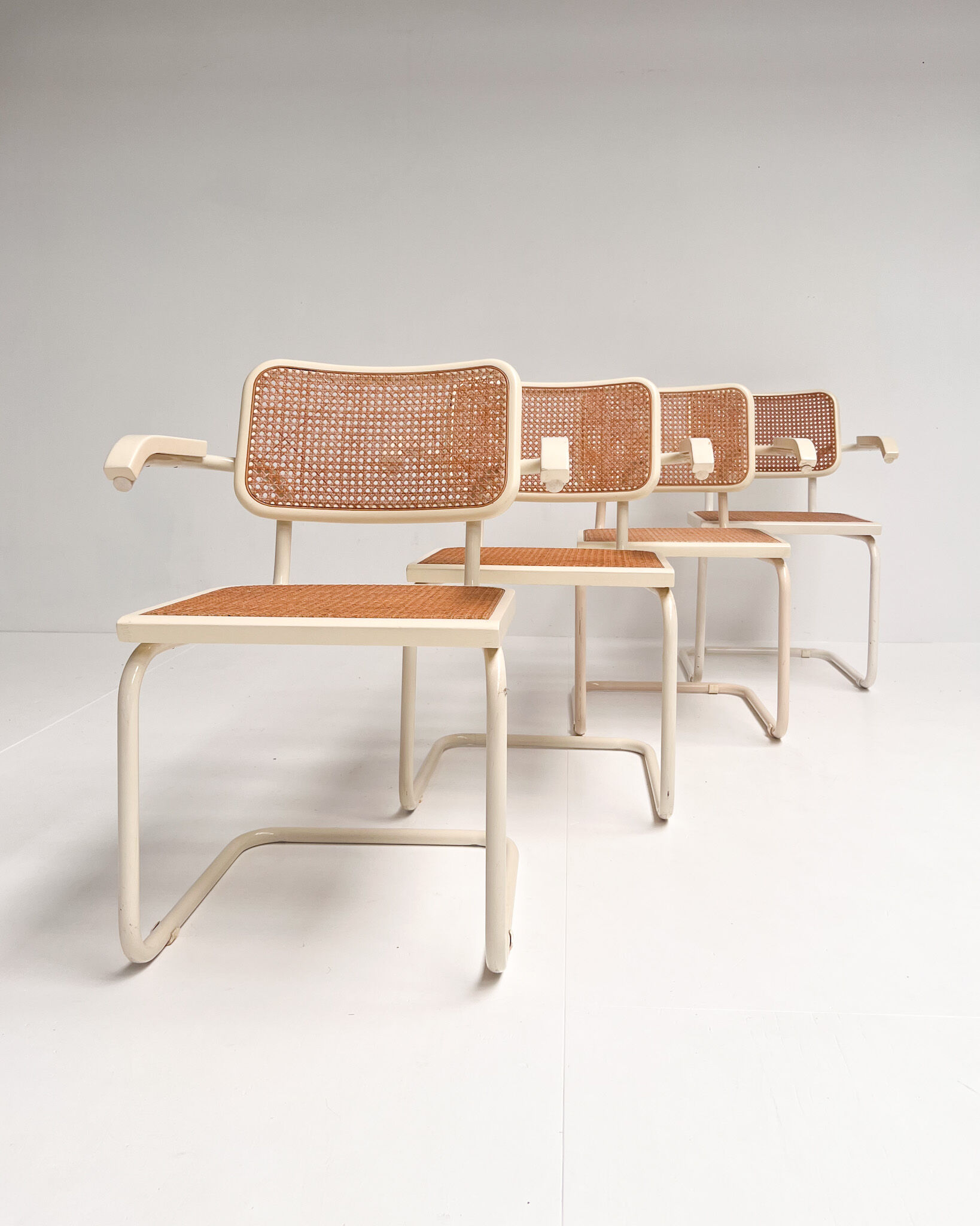 Set of 4 webbing Italian design chairs, 1980s