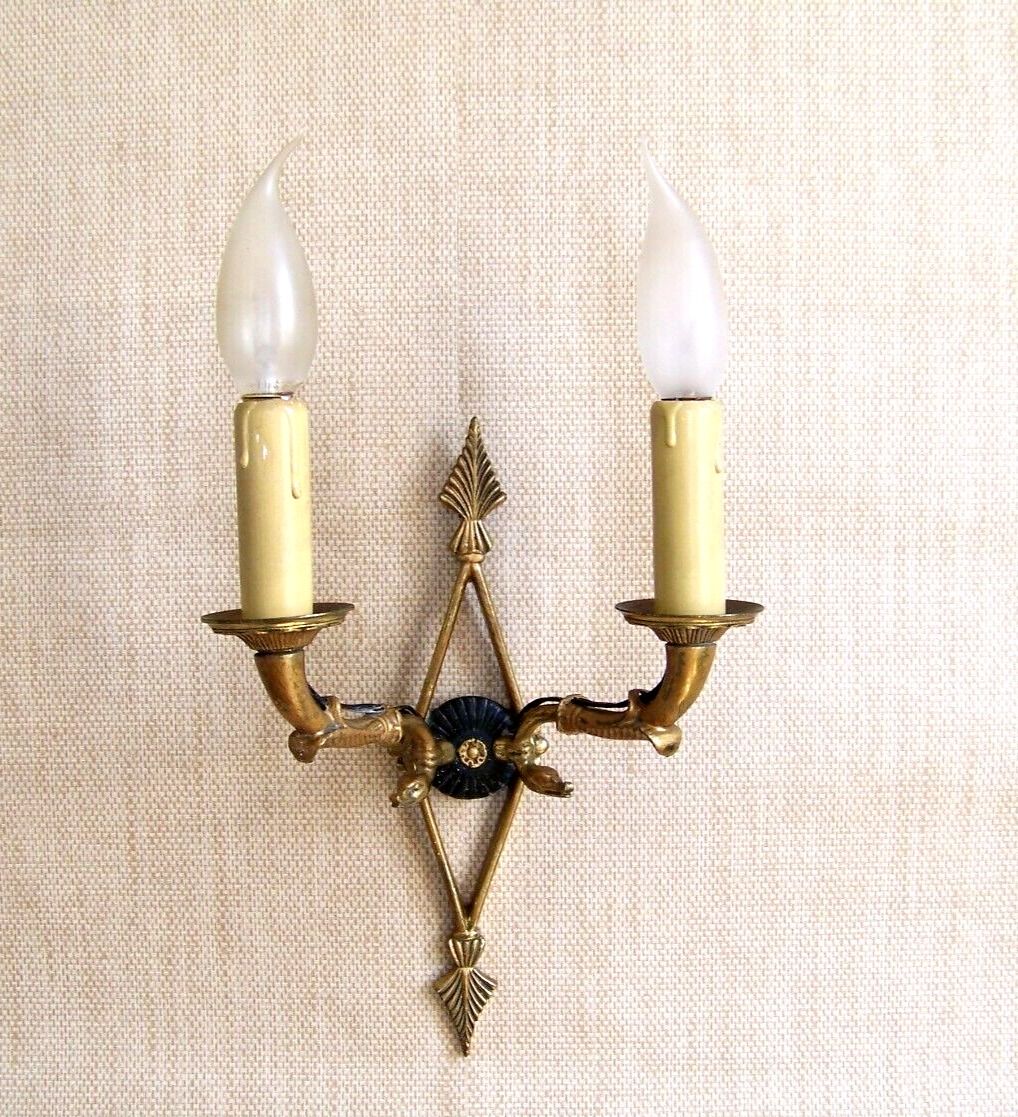 French antique bronze double Empire wall sconce with arrow and swan detail 4317.