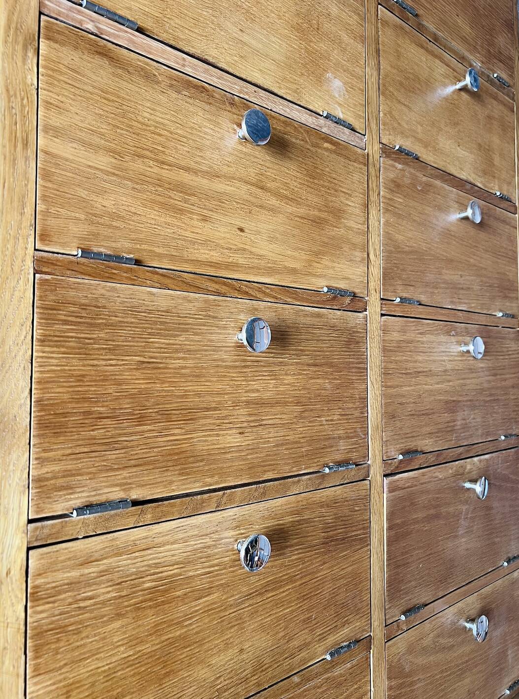 Un Meuble De Notaire / Métier Double Colonnes à Clapet (Restaurer)