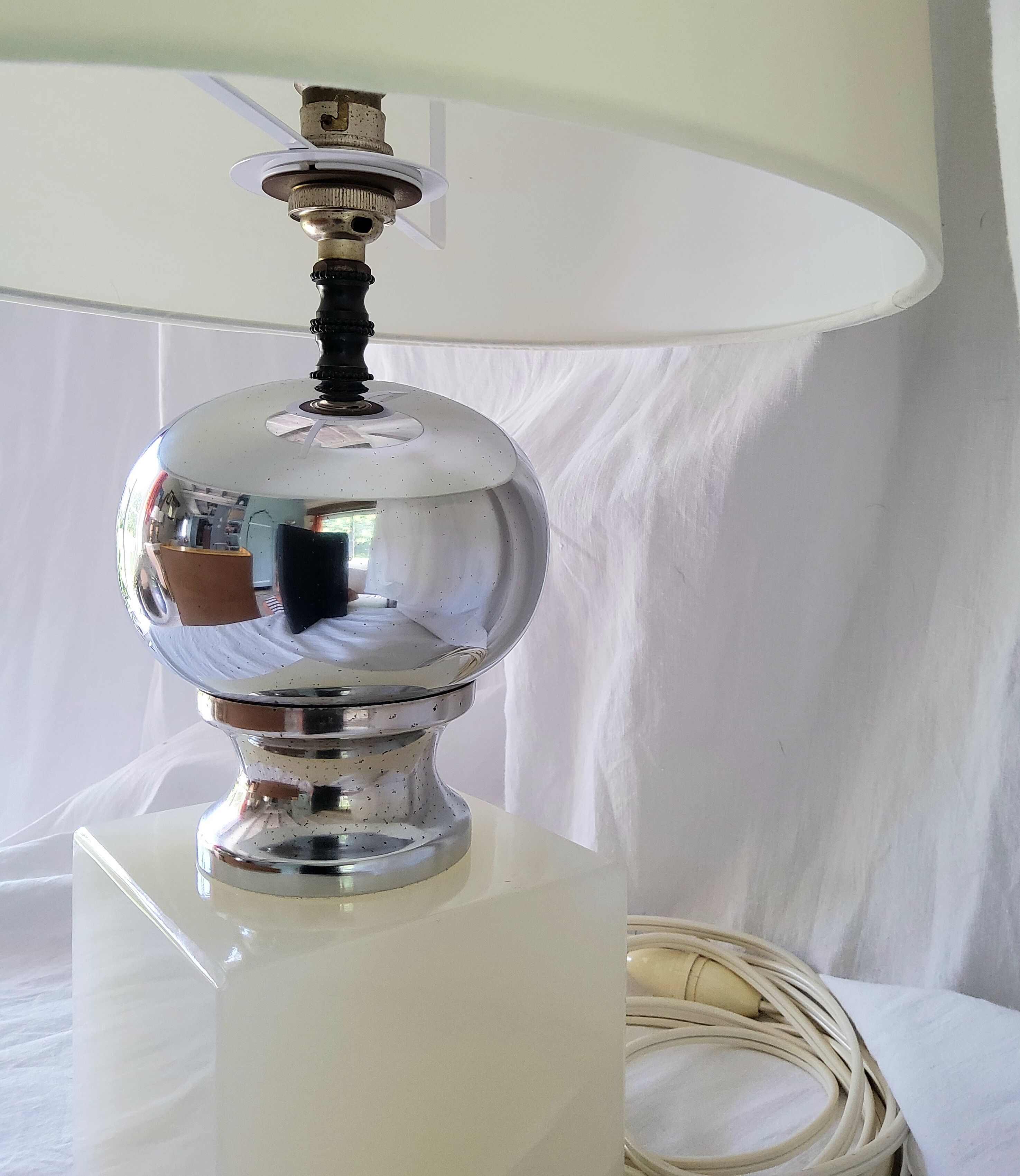 Large Philippe Barbier lamp