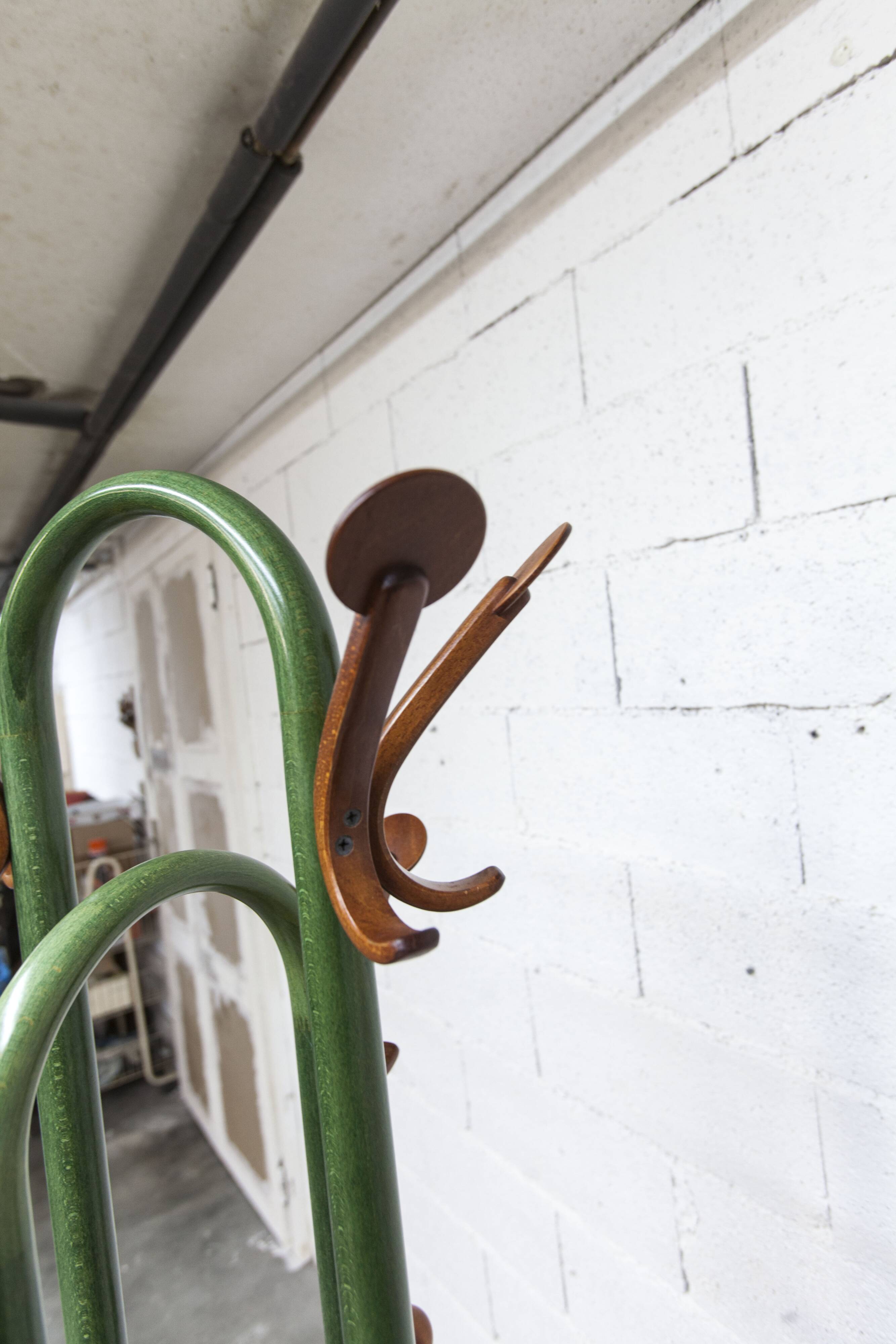 Rare portemanteau perroquet Baumann modèle Dièse 1990