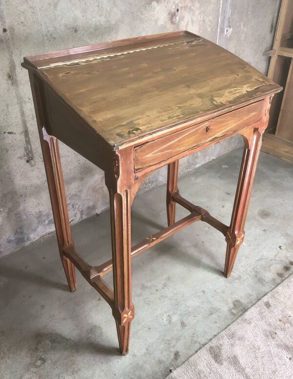Ancien Bureau Pupitre