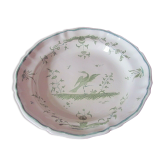 Plat faience de Moustiers XVIIIeme