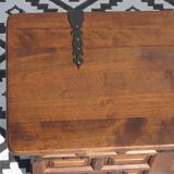 Tuscan chest in solid wood, Argudo Navarro, Spain