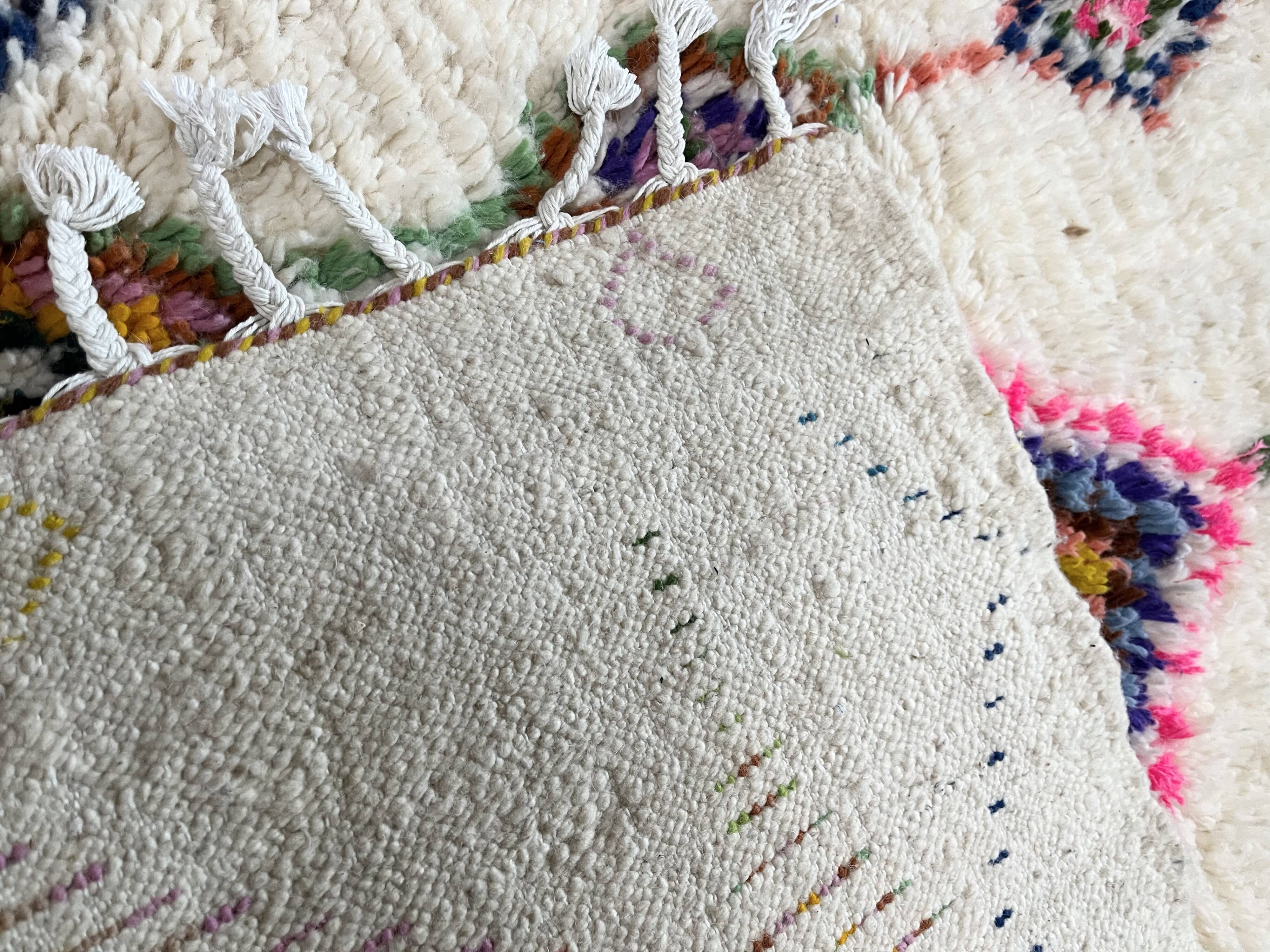 Moroccan azilal carpet 105x170 cm