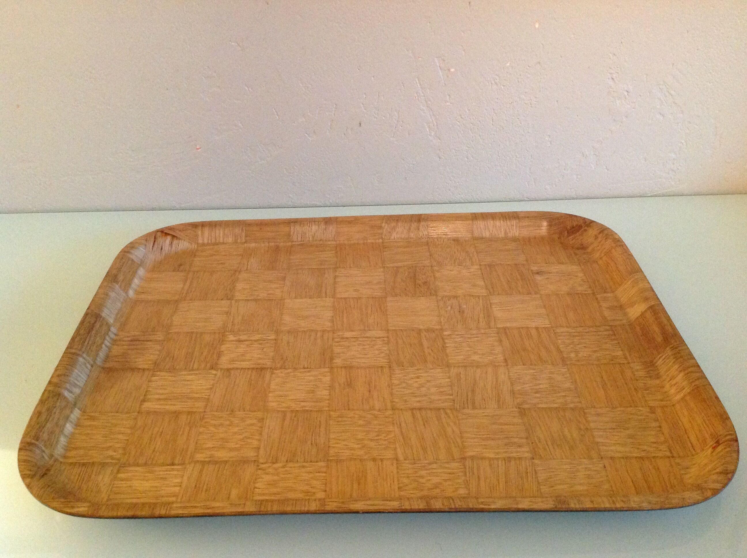 Plateau  imitation bois tressé vintage années 60-70
