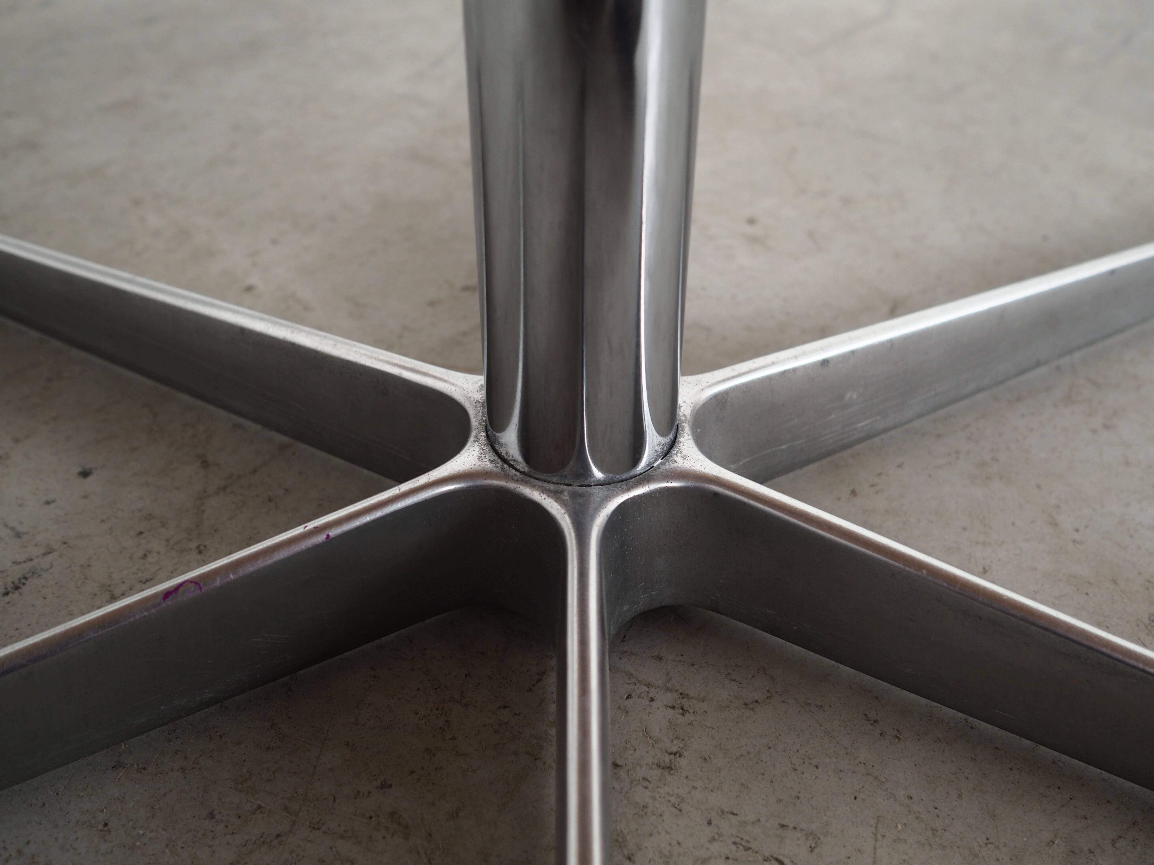 Ash table, Danish design, 1960s, designer: Arne Jacobsen, manufacturer: Fri