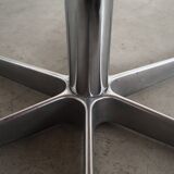 Table en frêne, design danois, années 1960, designer : Arne Jacobsen
