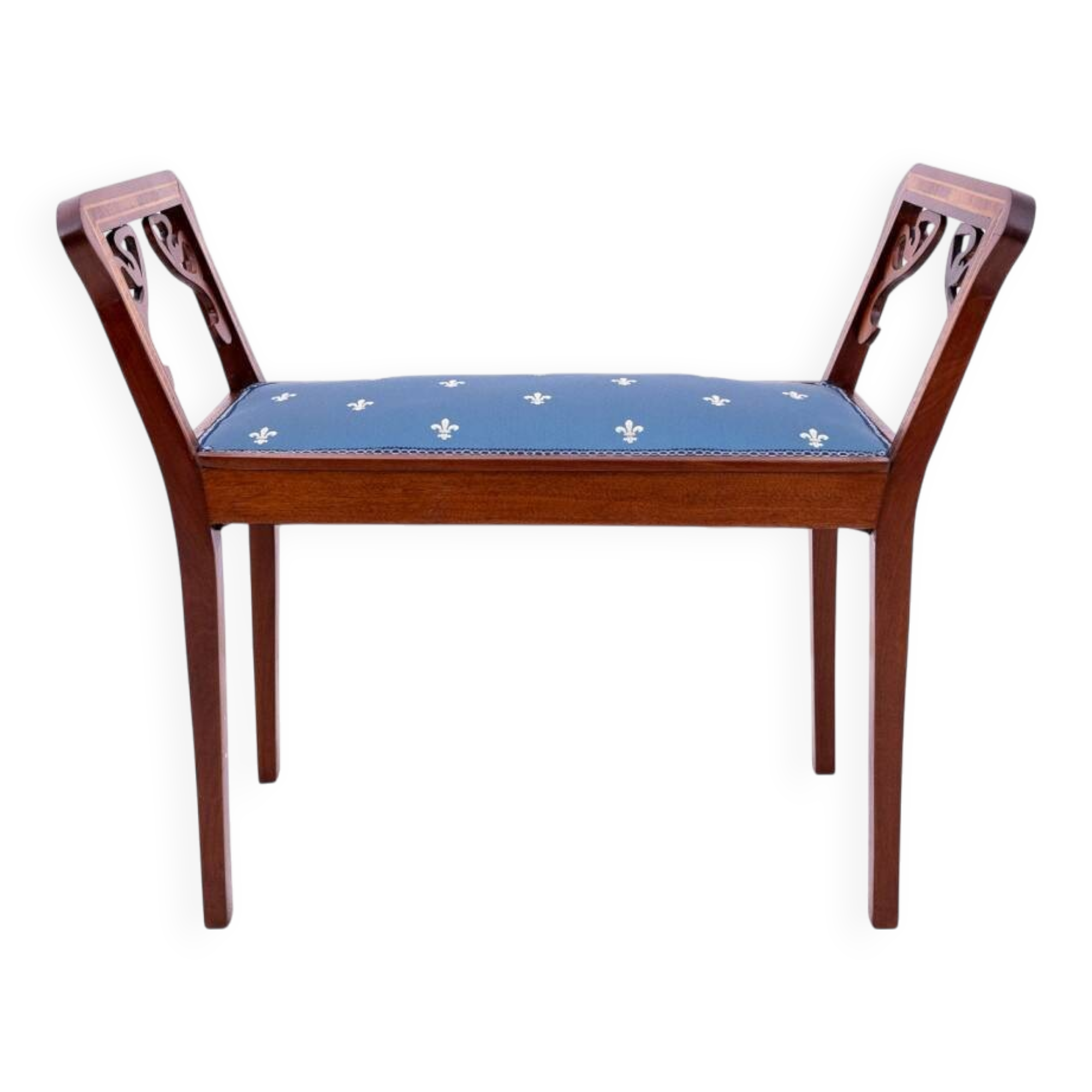 Antique seat from around 1900, Western Europe. After renovation.