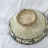 Pair of bowls with Maghreb decorations