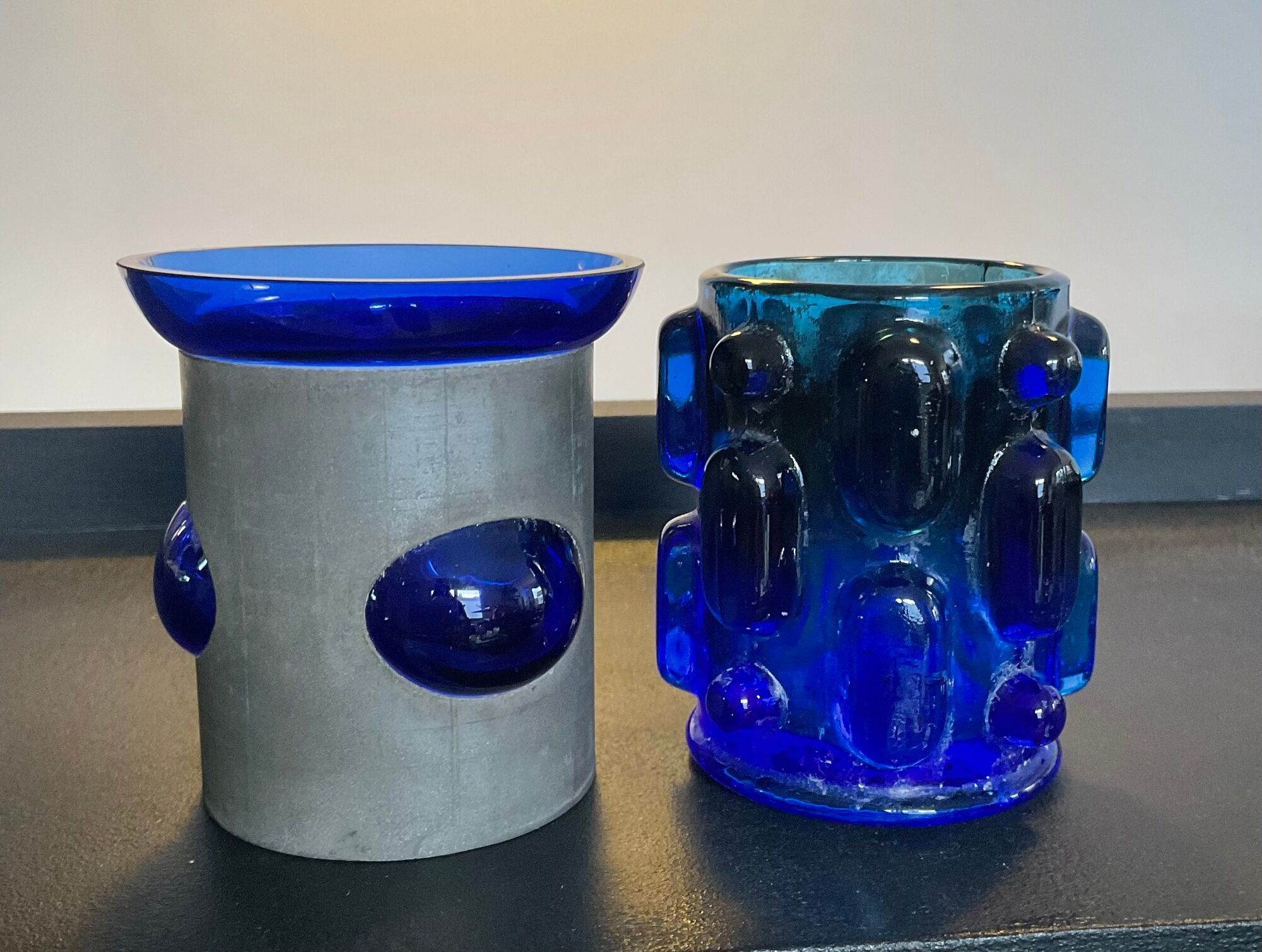 Duo of Art Deco candlesticks in blue glass paste