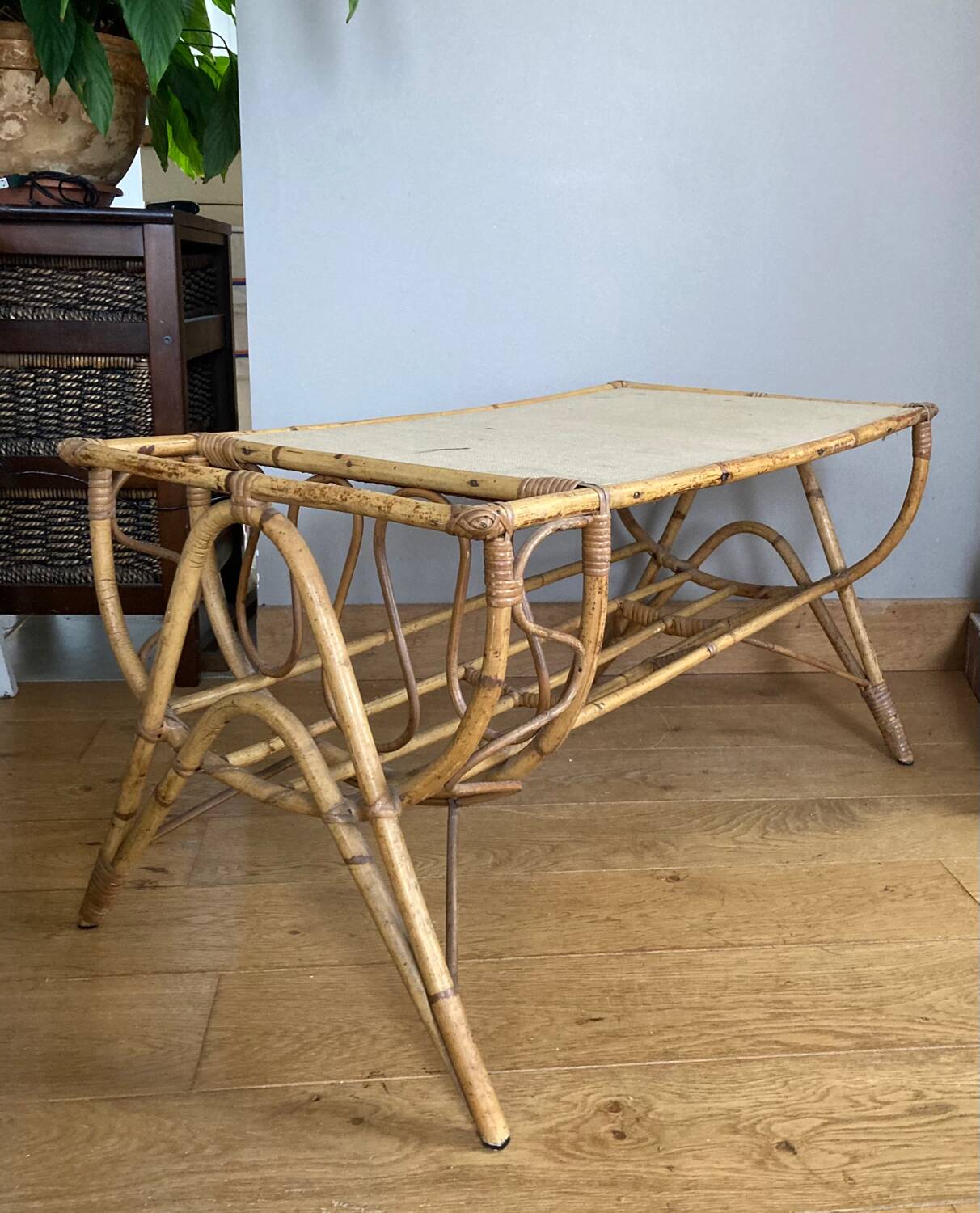 Vintage wicker rattan coffee table from the 1960s/70s (delivery possible)