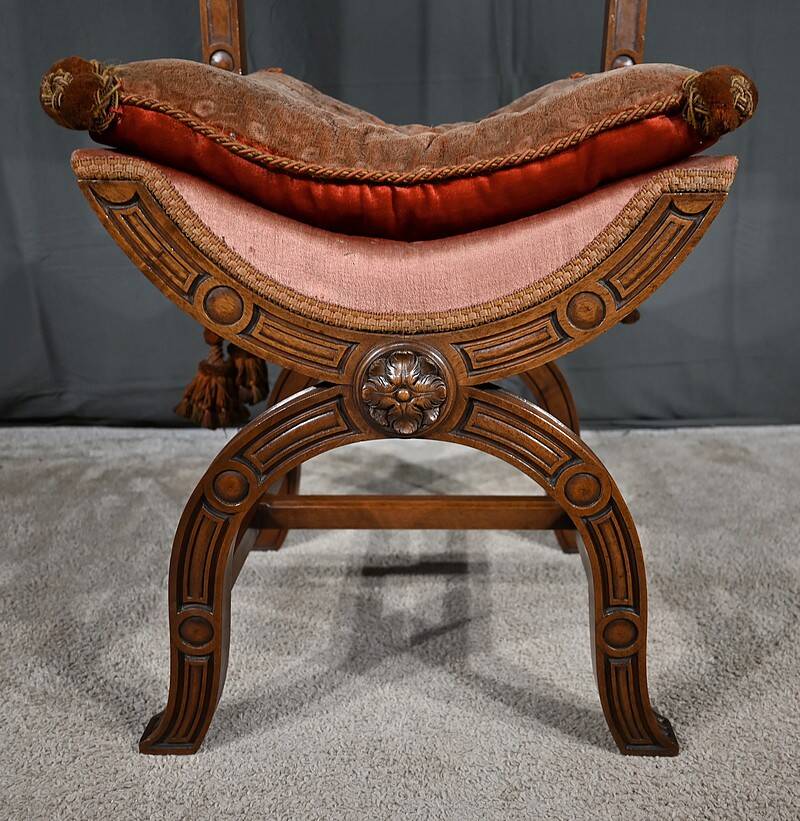 Curule Chair in Solid Walnut, Renaissance taste – Late 19th century