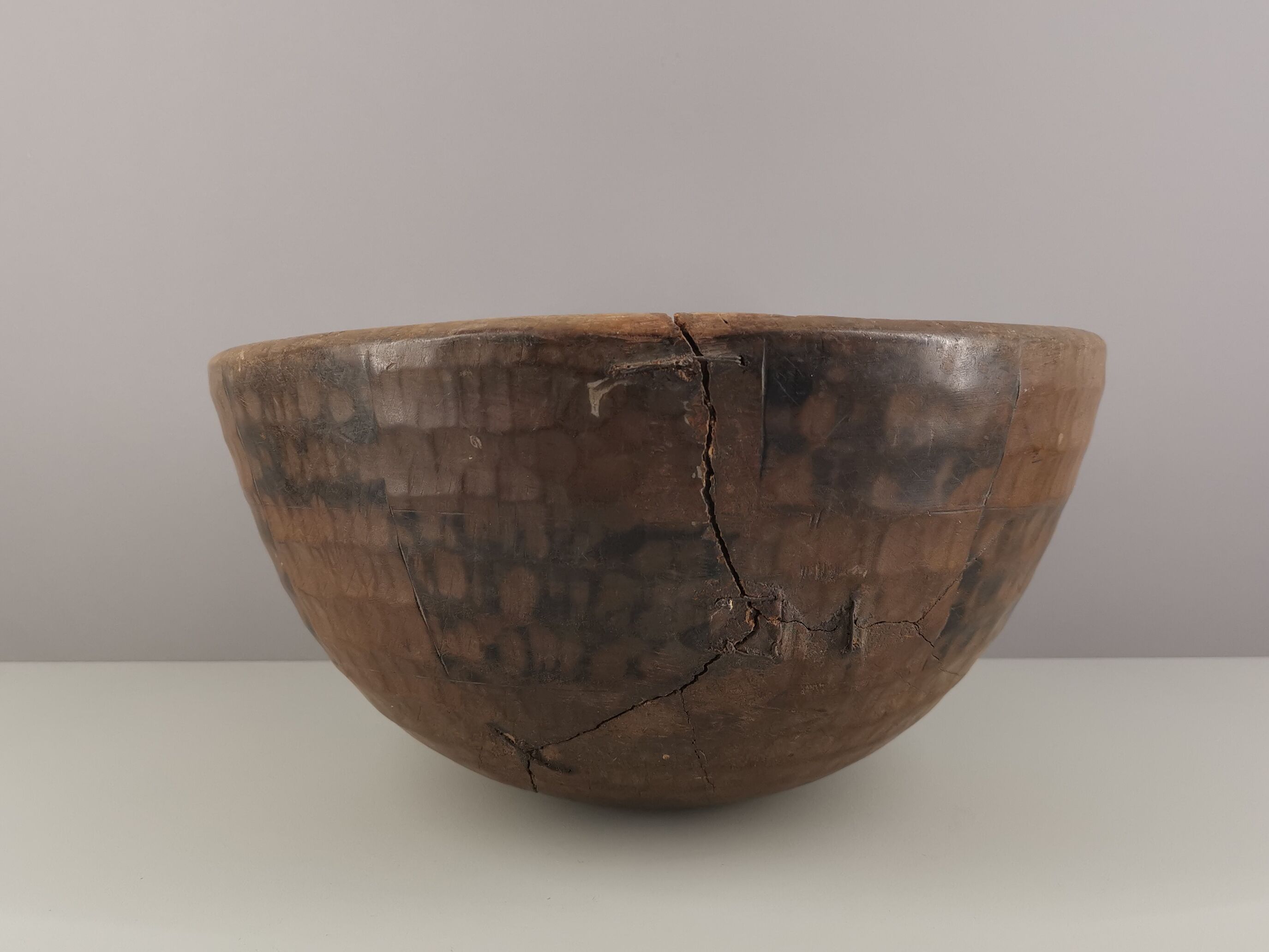 Ancient peulh calabash african art primitive arts vintage / africa / mid-century