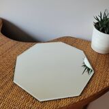 Beveled octagonal mirror to place