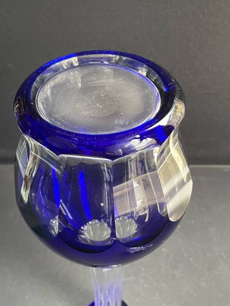 Large overlay cut crystal carafe (Roemer)