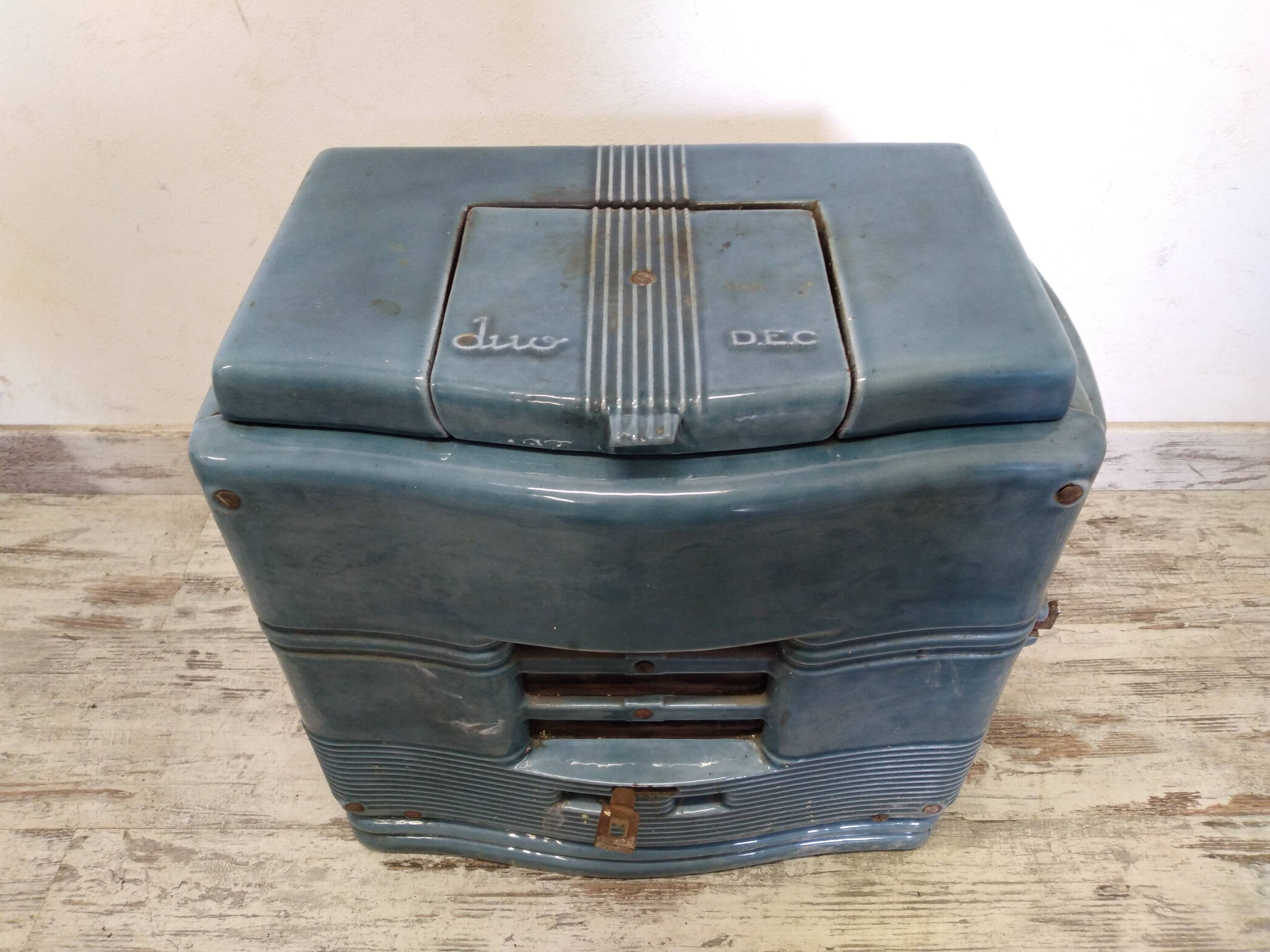 Poêle en fonte émaillée ancien bleu