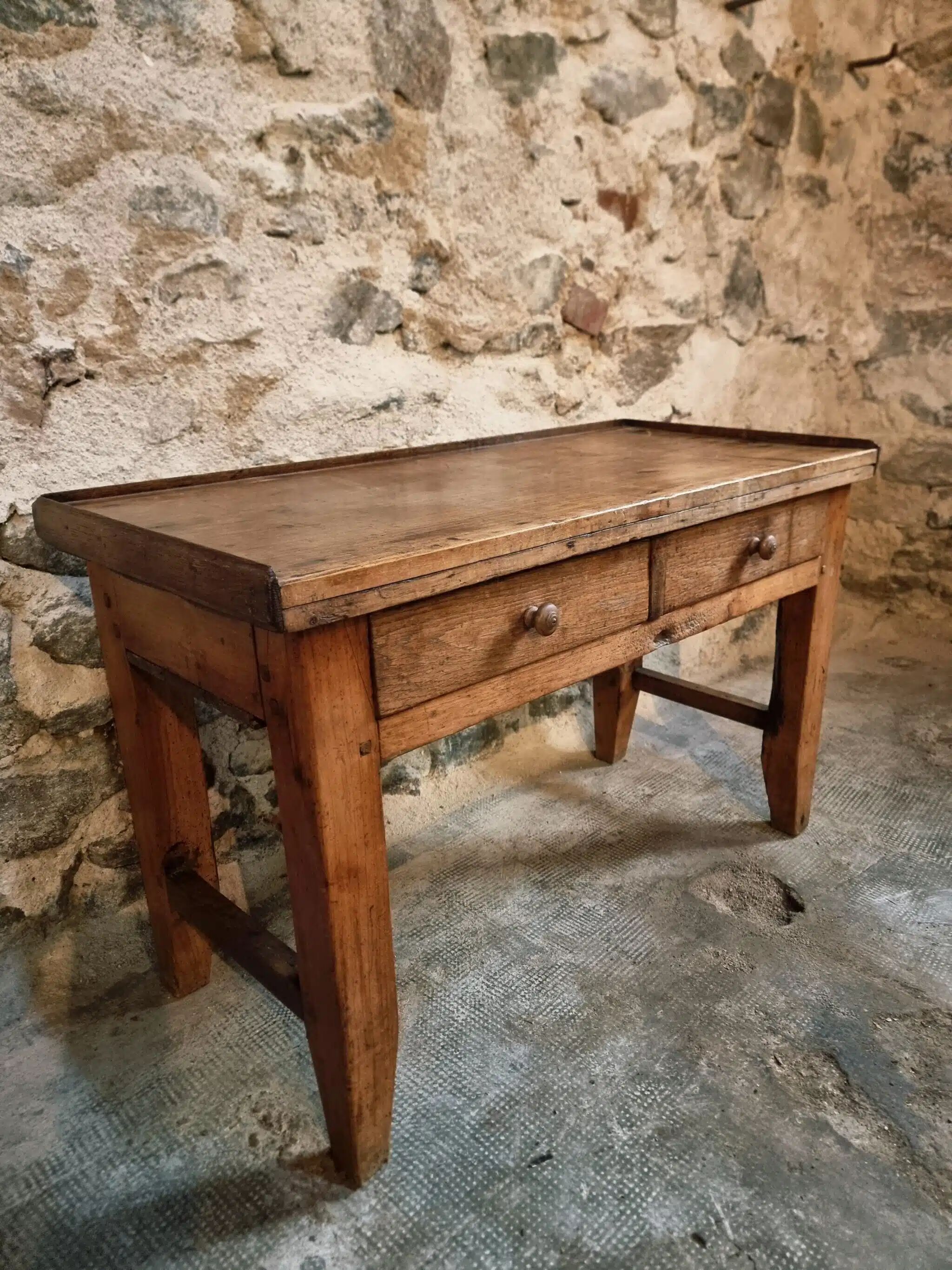 Antique French side table from the 19th century in cherry and oak – circa 1870