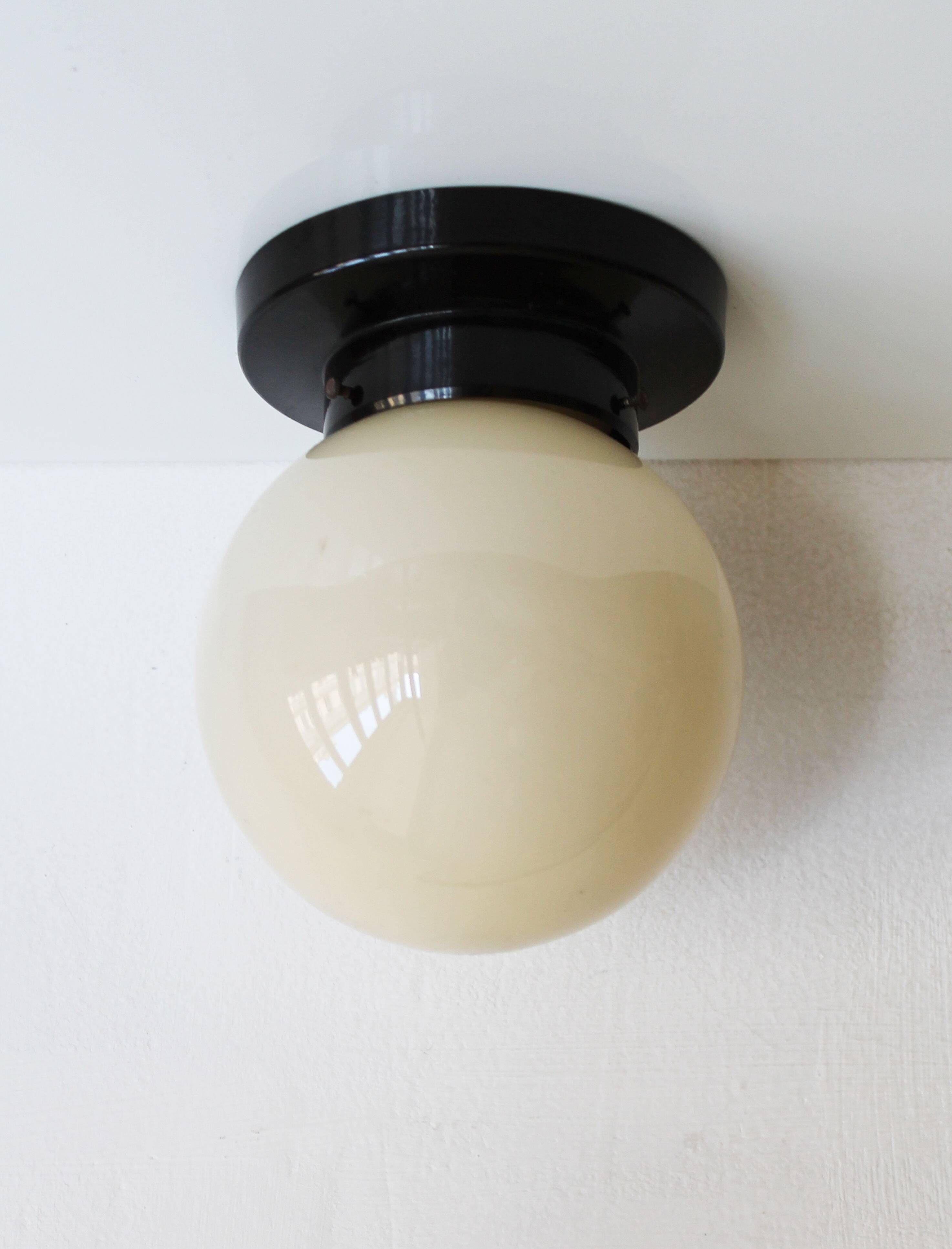 Original 1930s Functionalist Bakelite Lamp – Ceiling or Wall Light